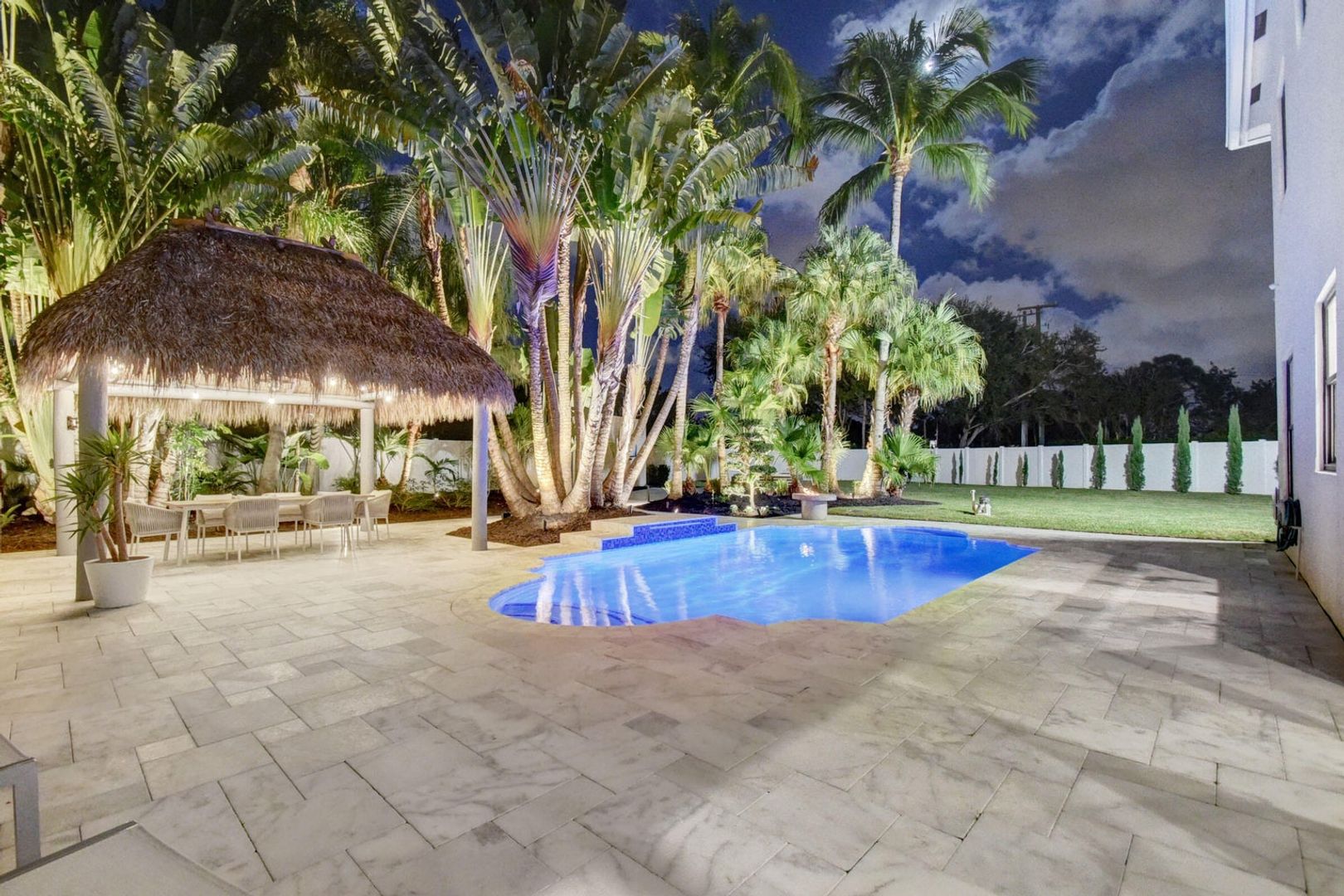 Lake Worth House: 6298 Sand Hills Circle