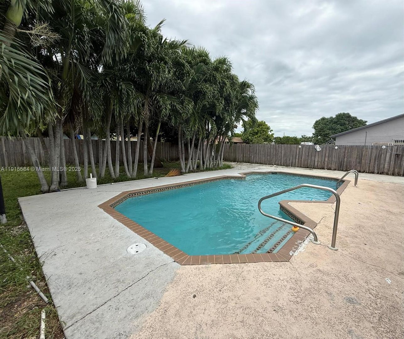 Homestead House: 25912 SW 133rd Place