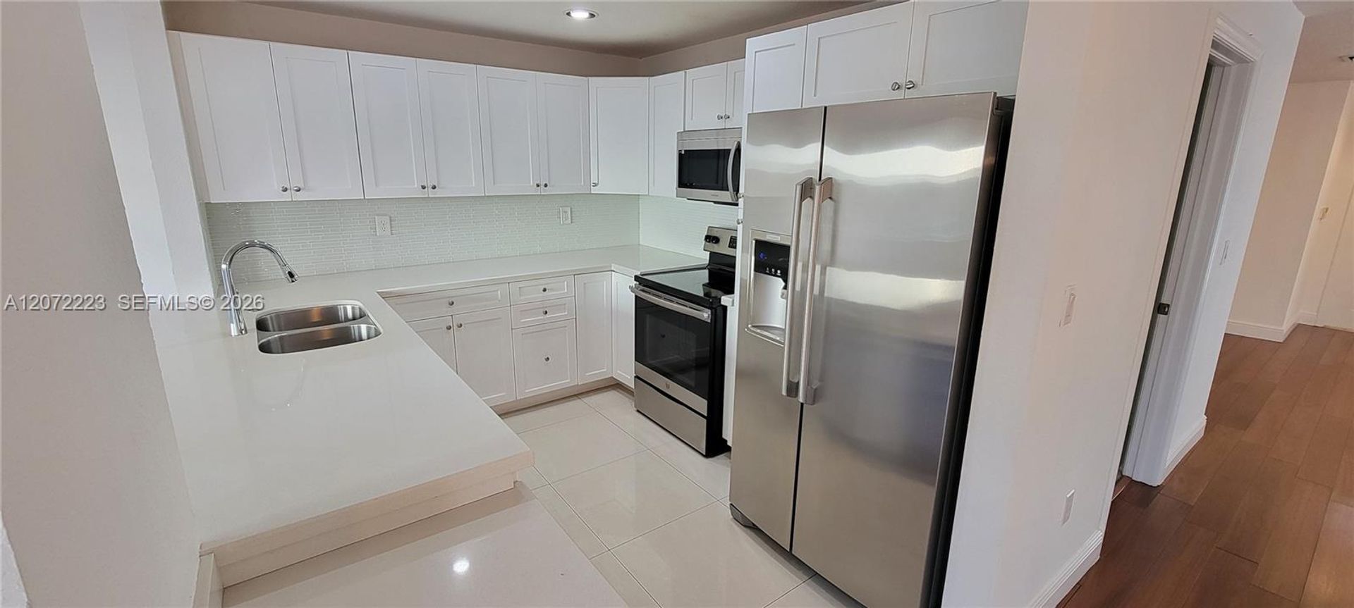 Doral House: 5173 NW 114th Place