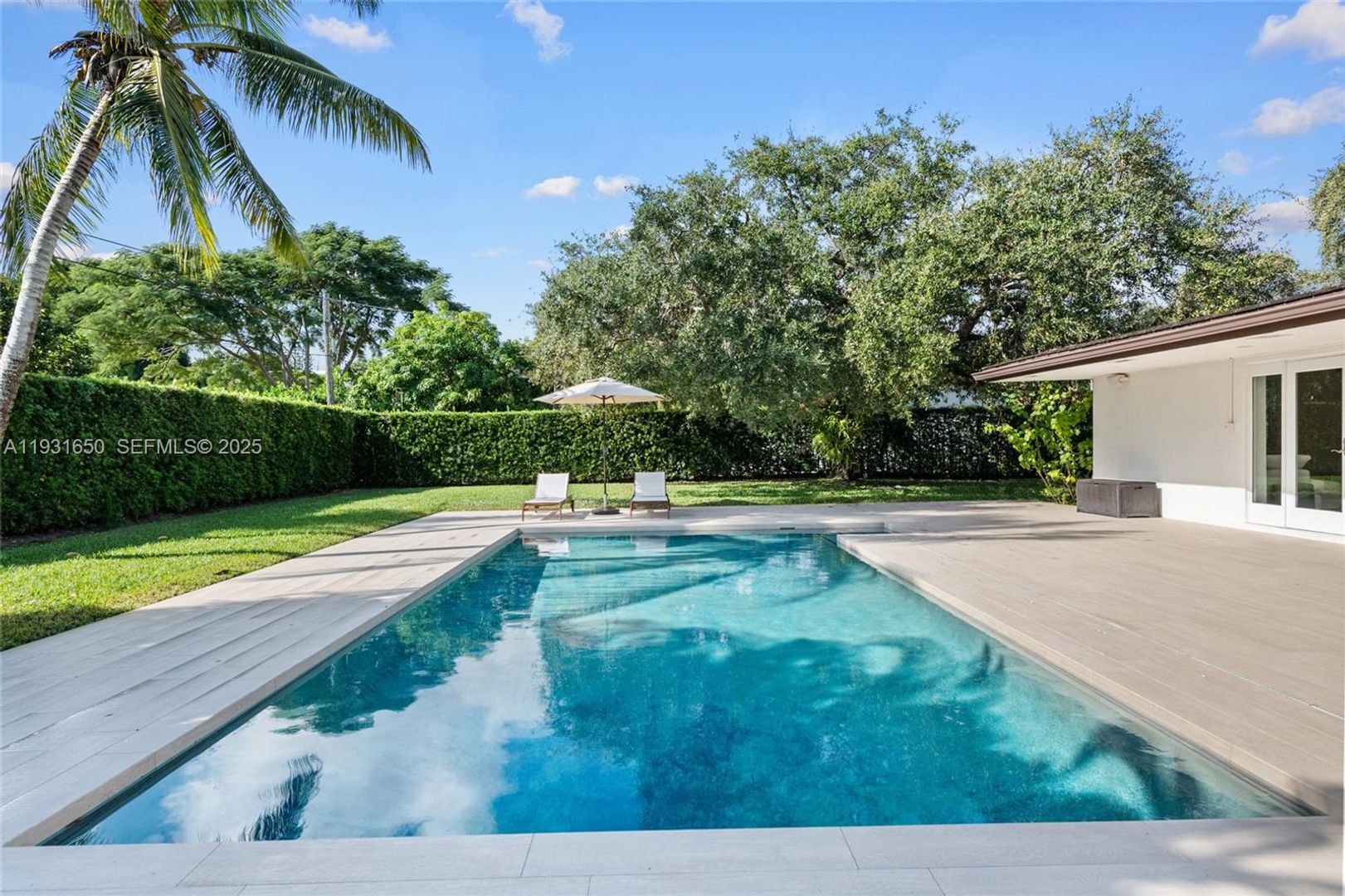 Pinecrest House: 7360 SW 115th Street