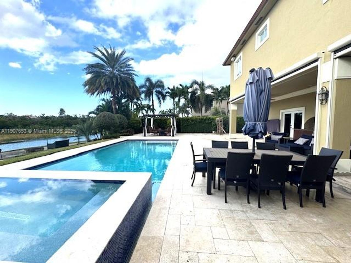 Pembroke Pines House: 1350 NW 166th Avenue 1350