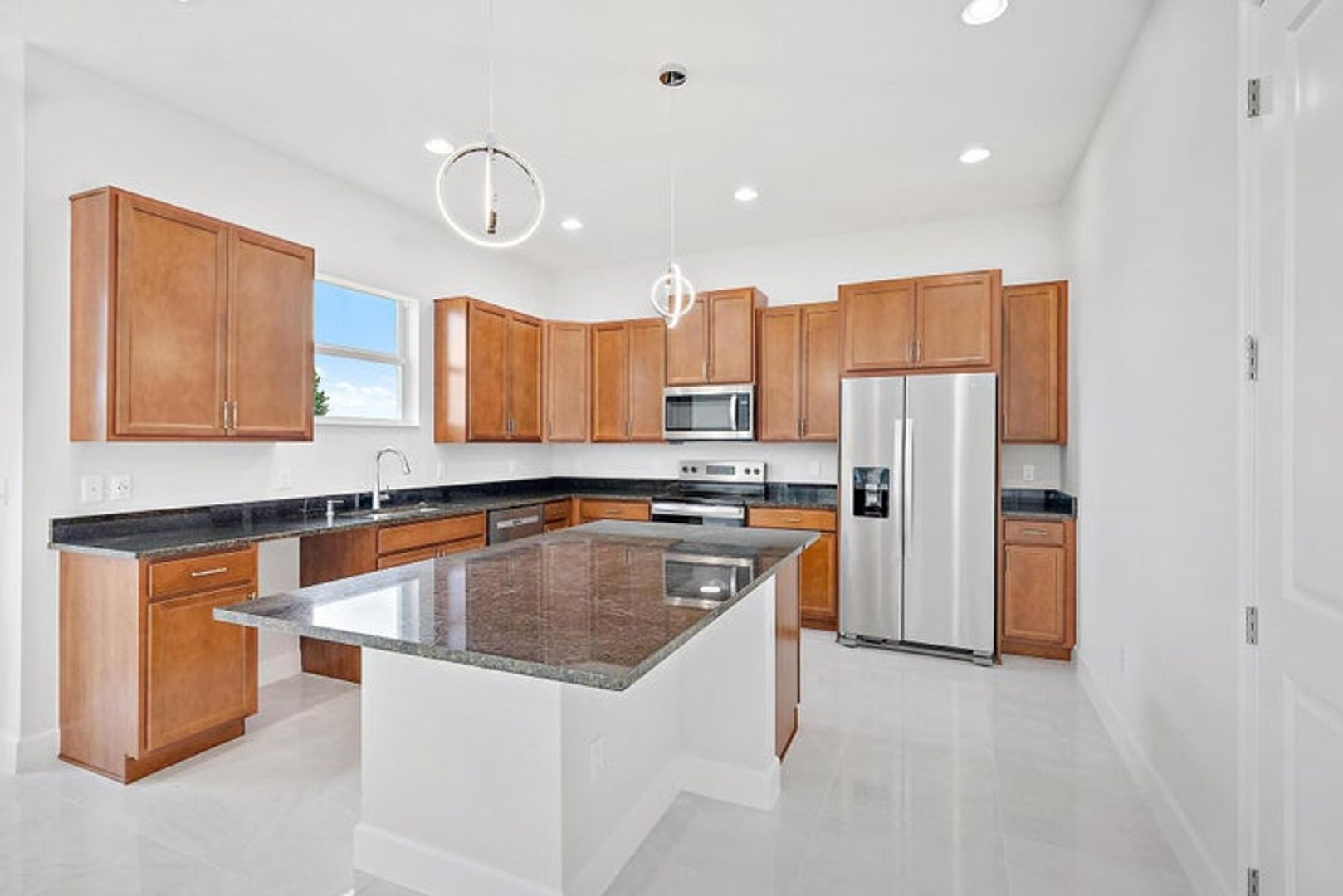 Westlake House: 5432 Pecan Drive