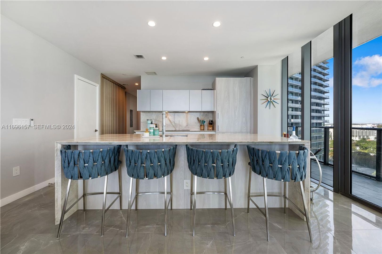 Miami House: 480 NE 31st Street 1207