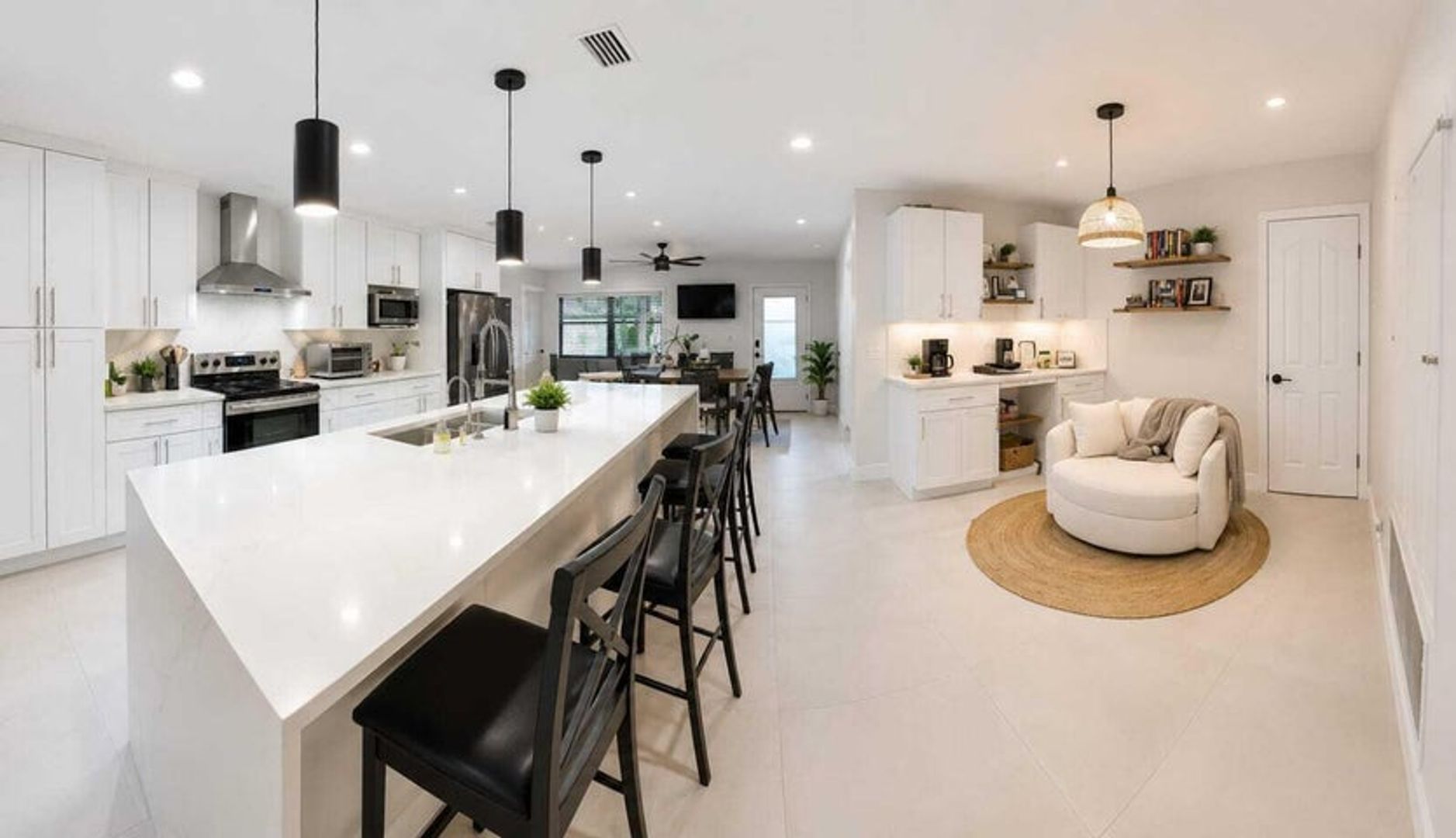 West Palm Beach  (Unincorporated) House: 2707 STARWOOD Circle