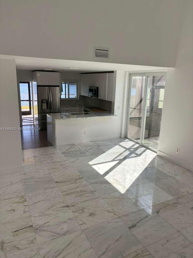 Pembroke Pines House: 11705 NW 12th 11705