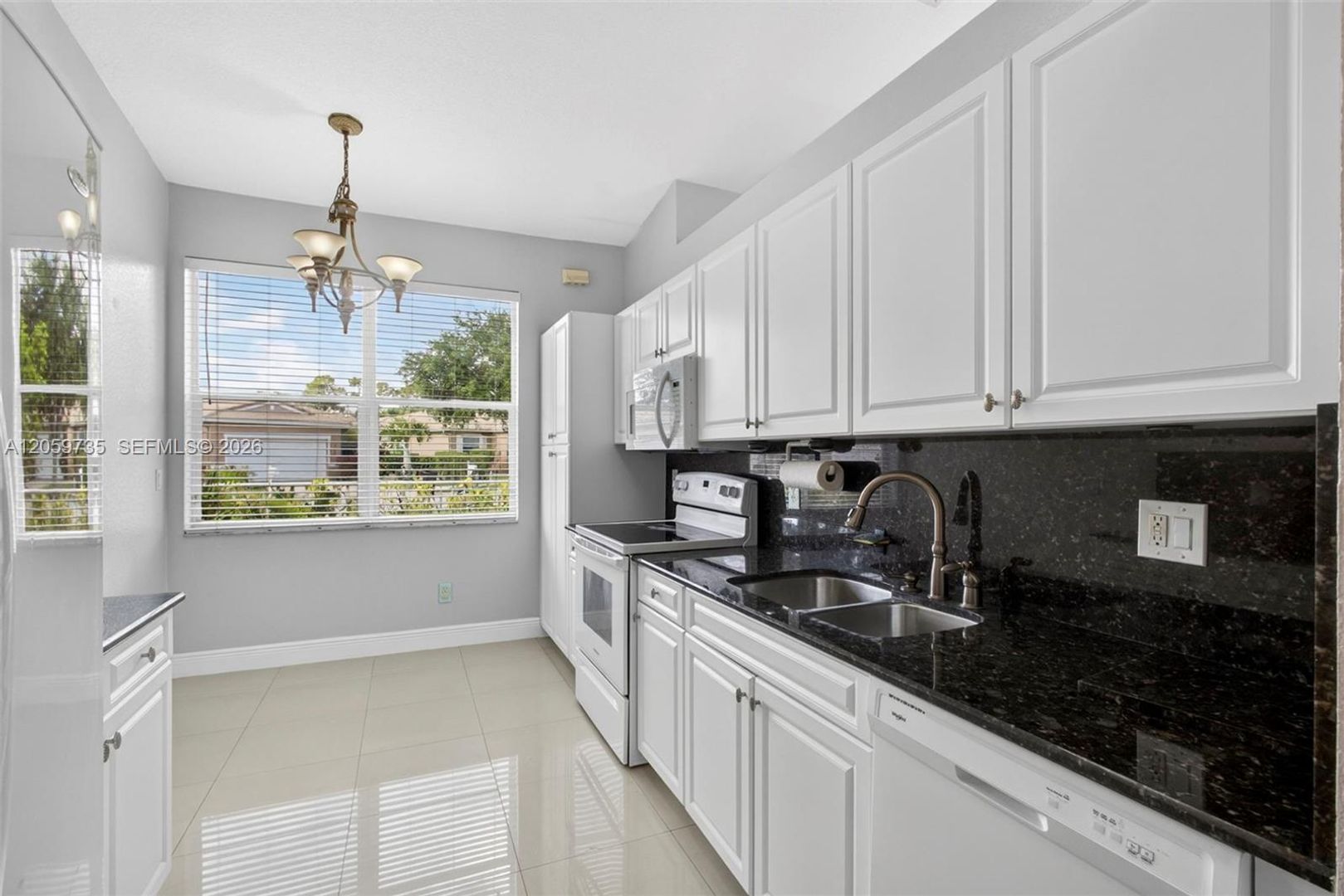 West Palm Beach House: 2151 Umbrella Cay