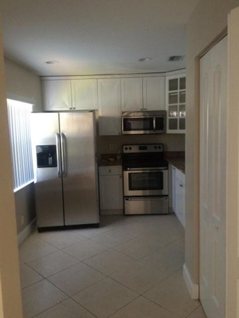 Delray Beach House: 5337 Jog Lane