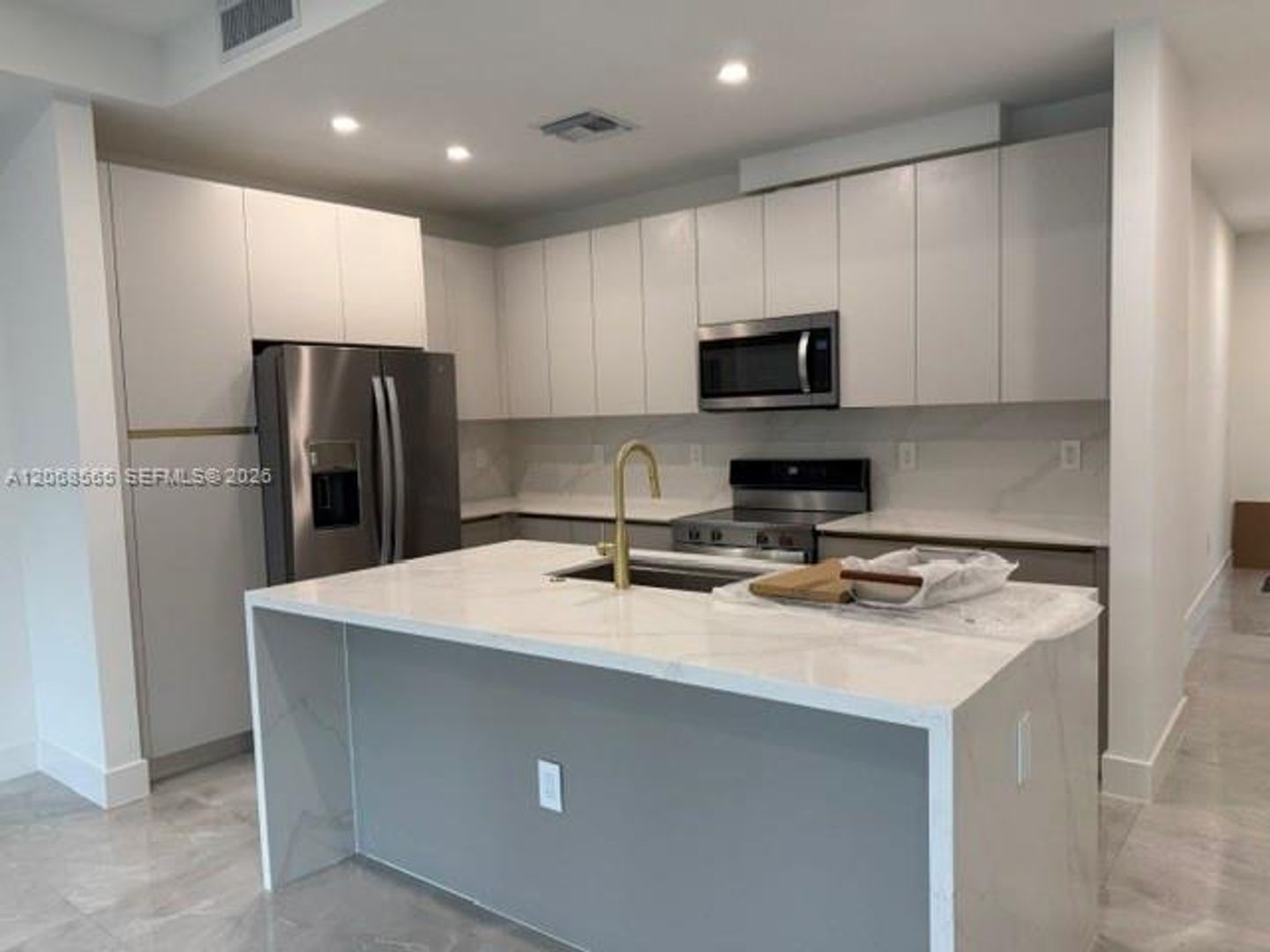 Coral Springs House: 1521 NW 94th Way 1