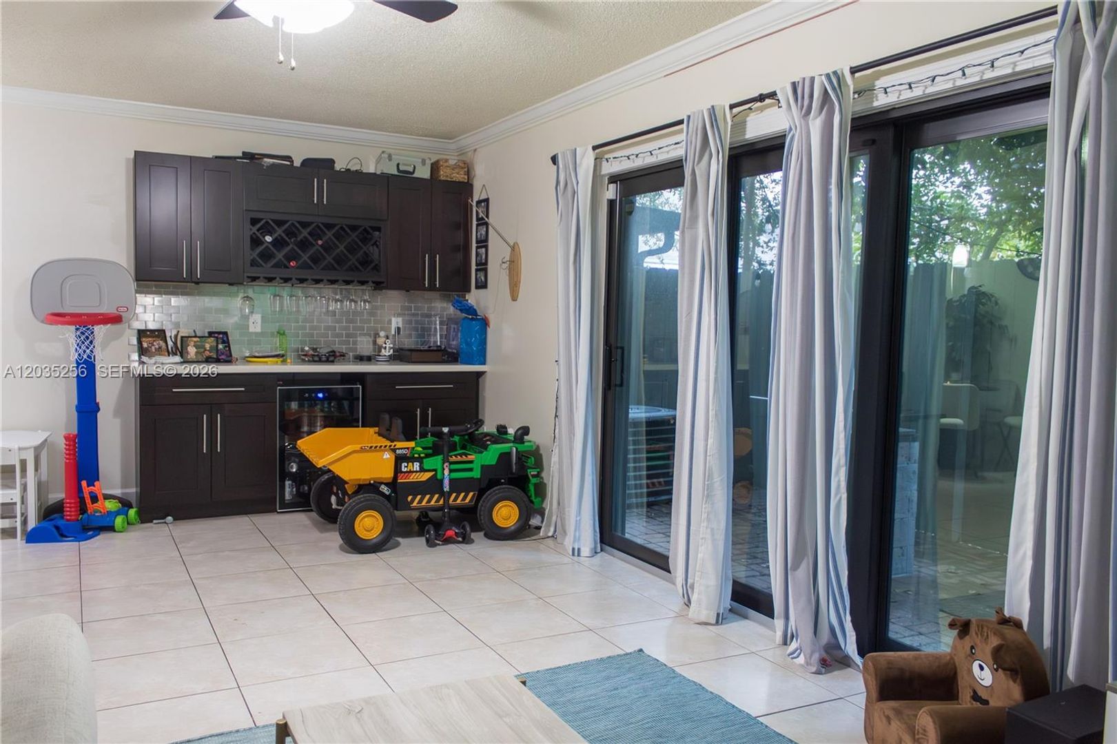 Sunrise House: 7645 NW 38th Court
