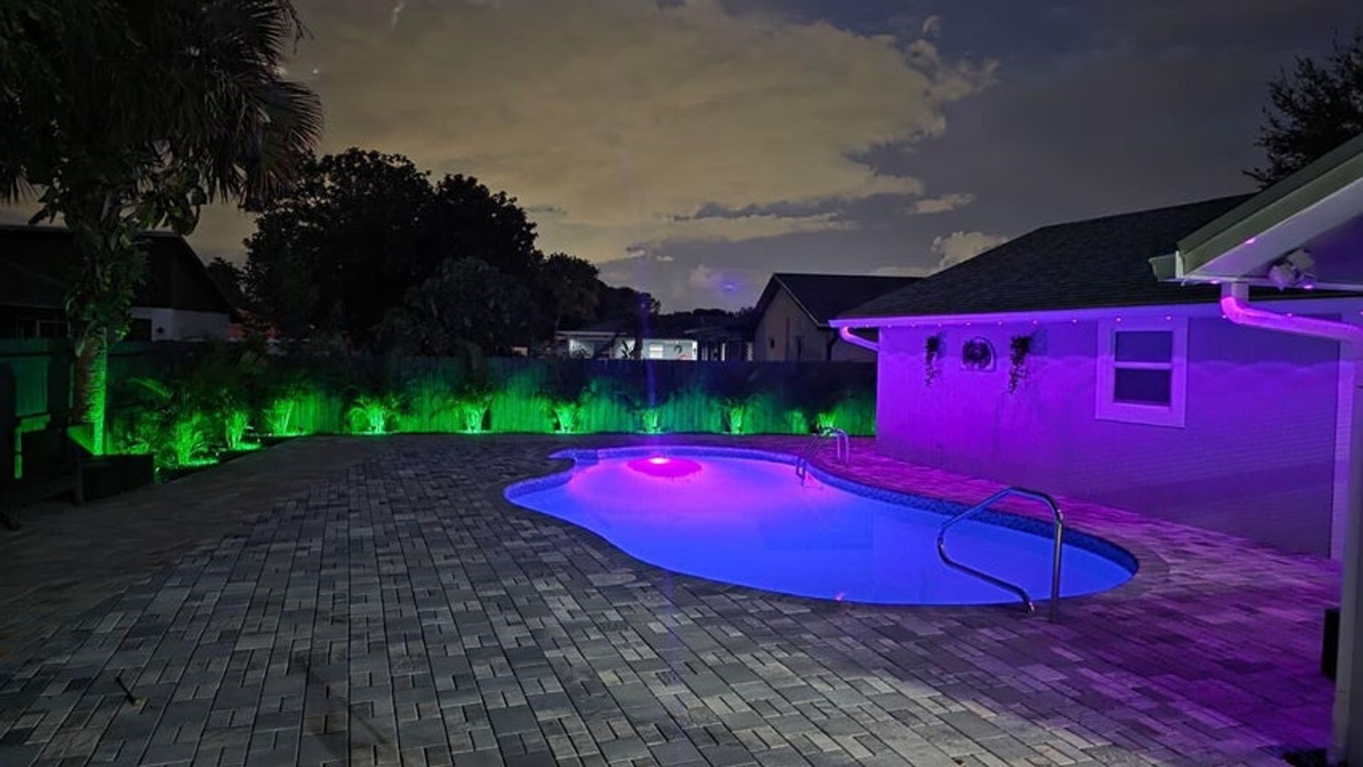 Royal Palm Beach House: 131 Puffin Court