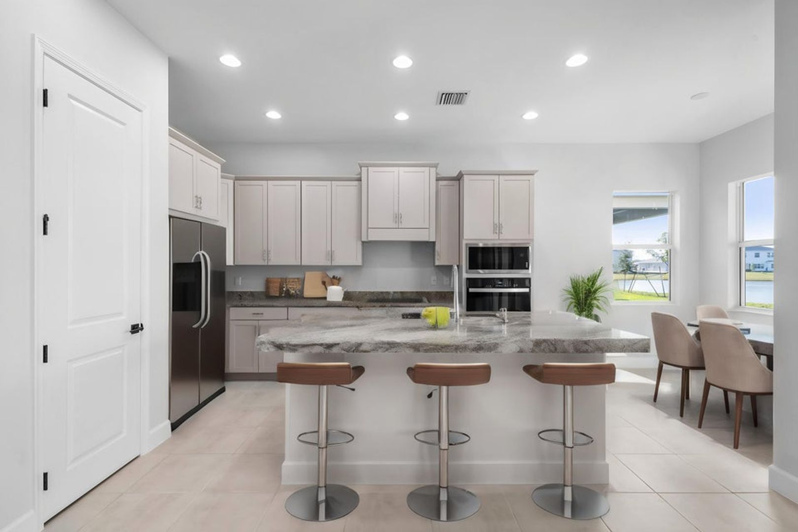 Westlake House: 14208 Lacebark Lane