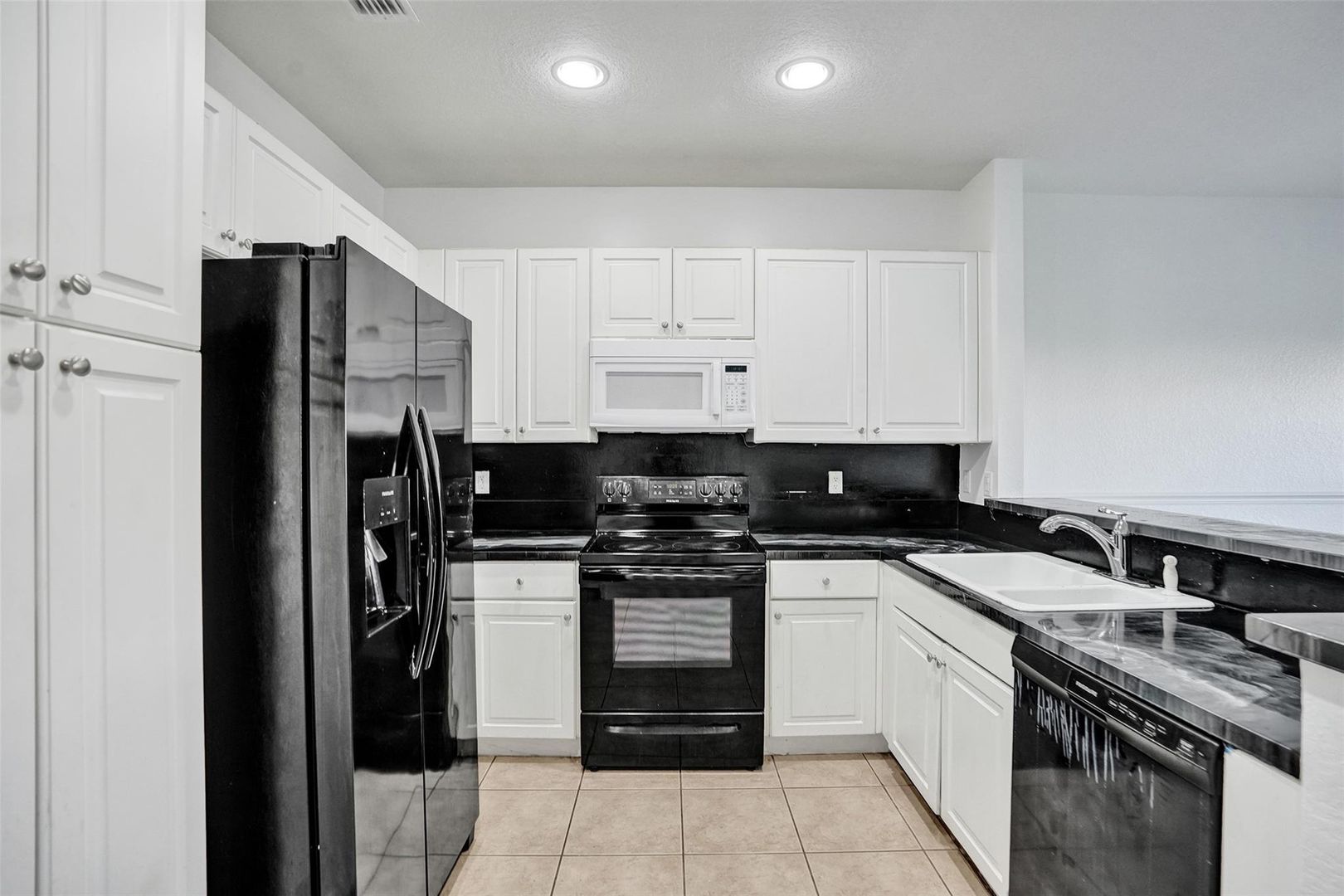 Lauderdale Lakes House: 3313 NW 29th Court