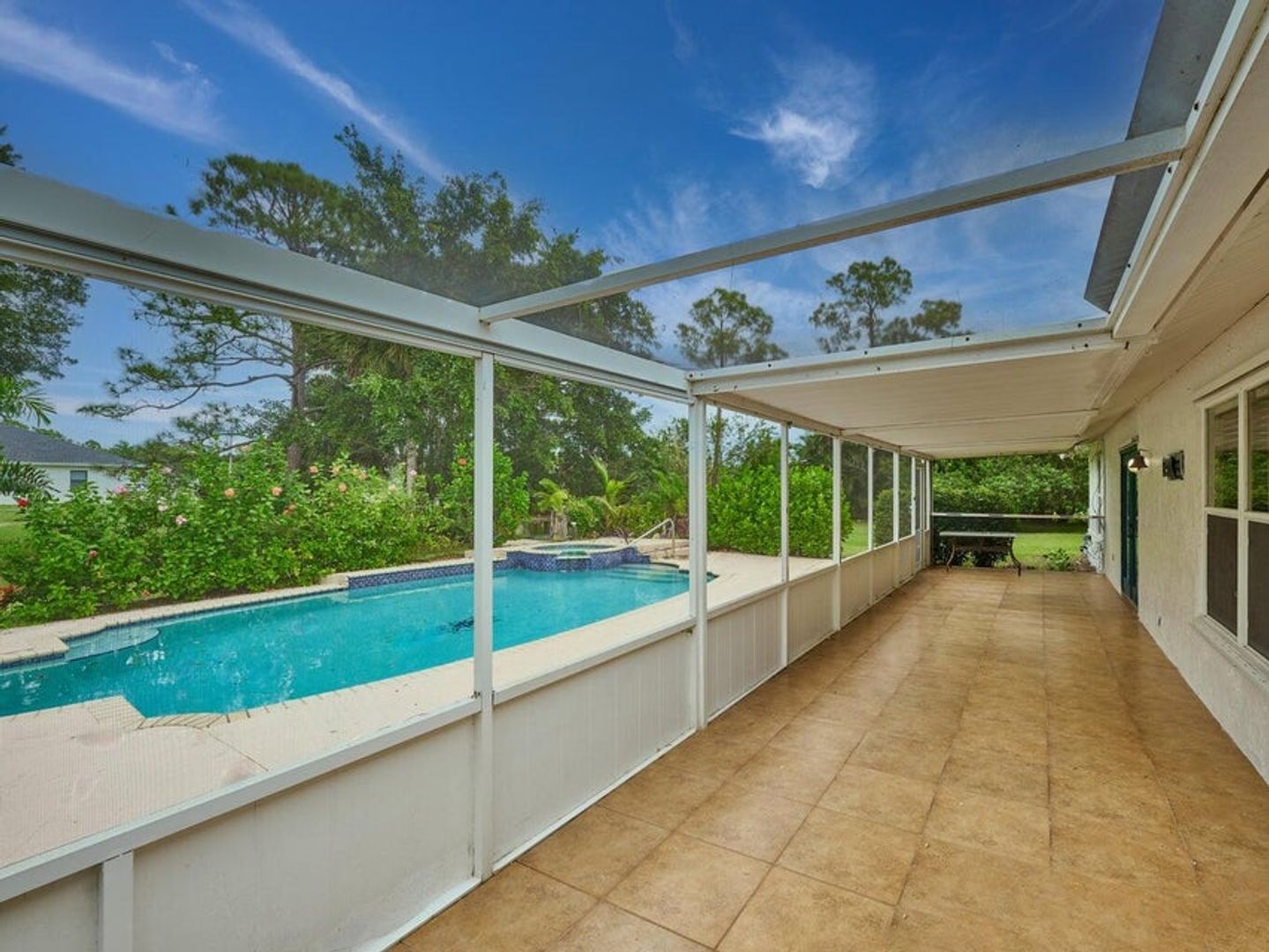 Loxahatchee House: 17567 84th Court North Court N