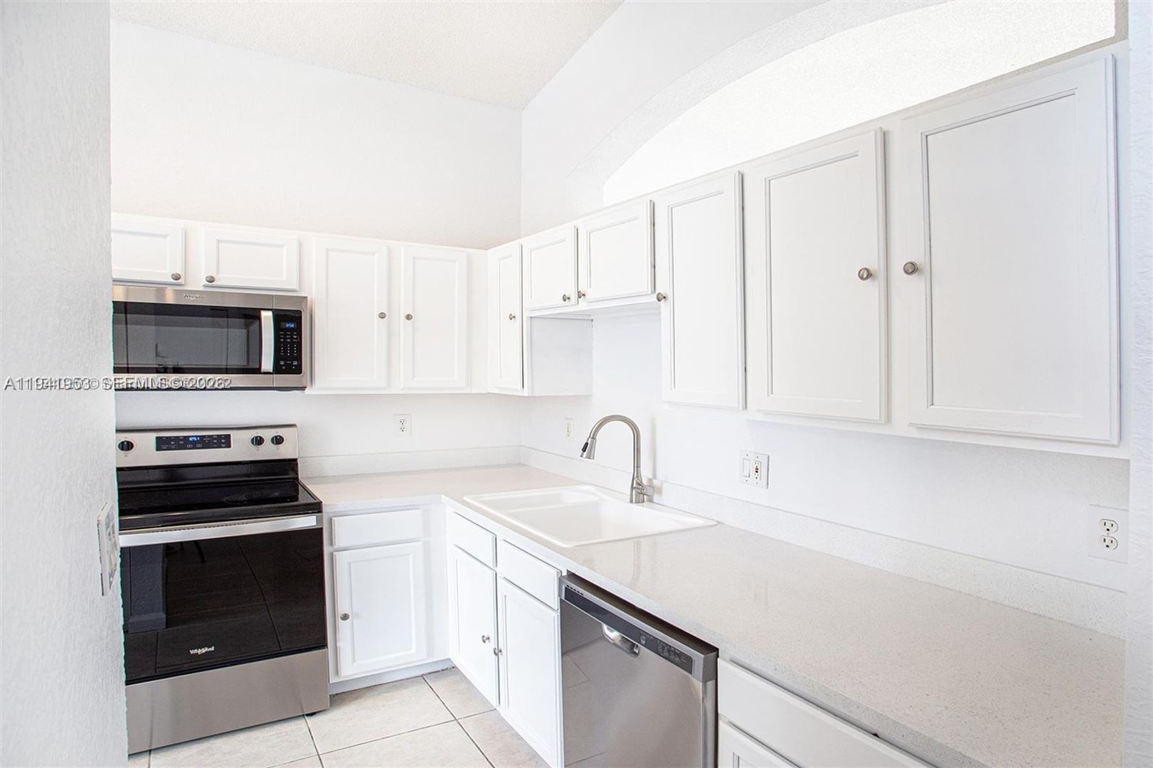 Miami House: 16222 SW 102nd Terrace 0