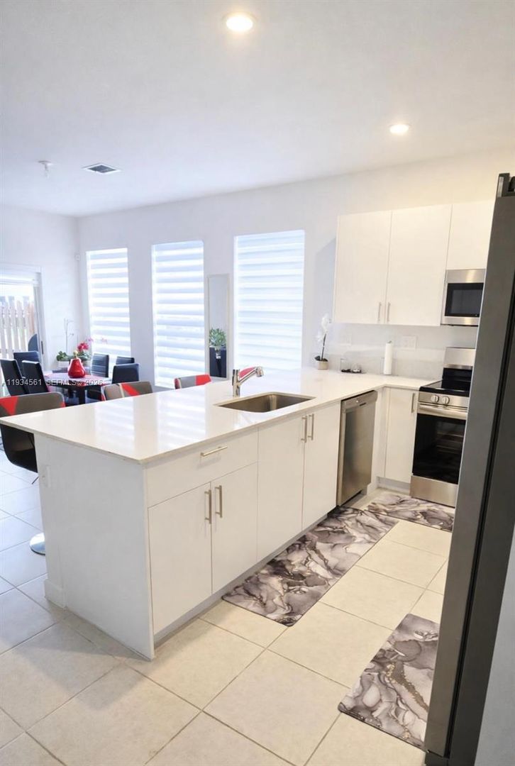 Homestead House: 12841 SW 243rd Street 12841