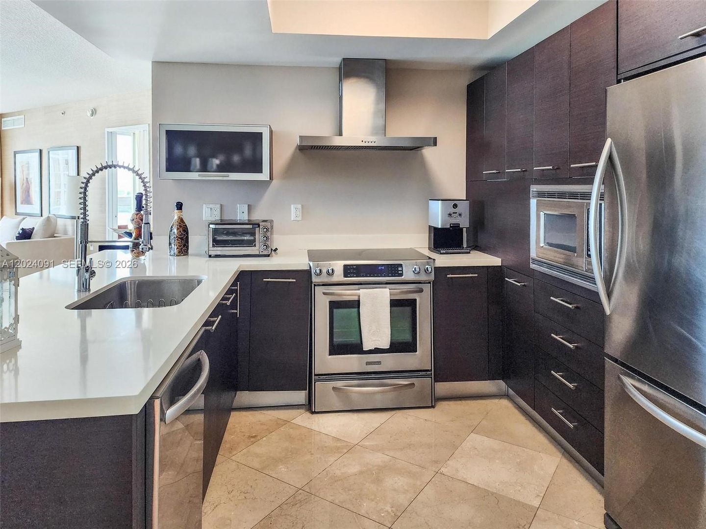 Sunny Isles Beach House: 150 Sunny Isles Boulevard 11204