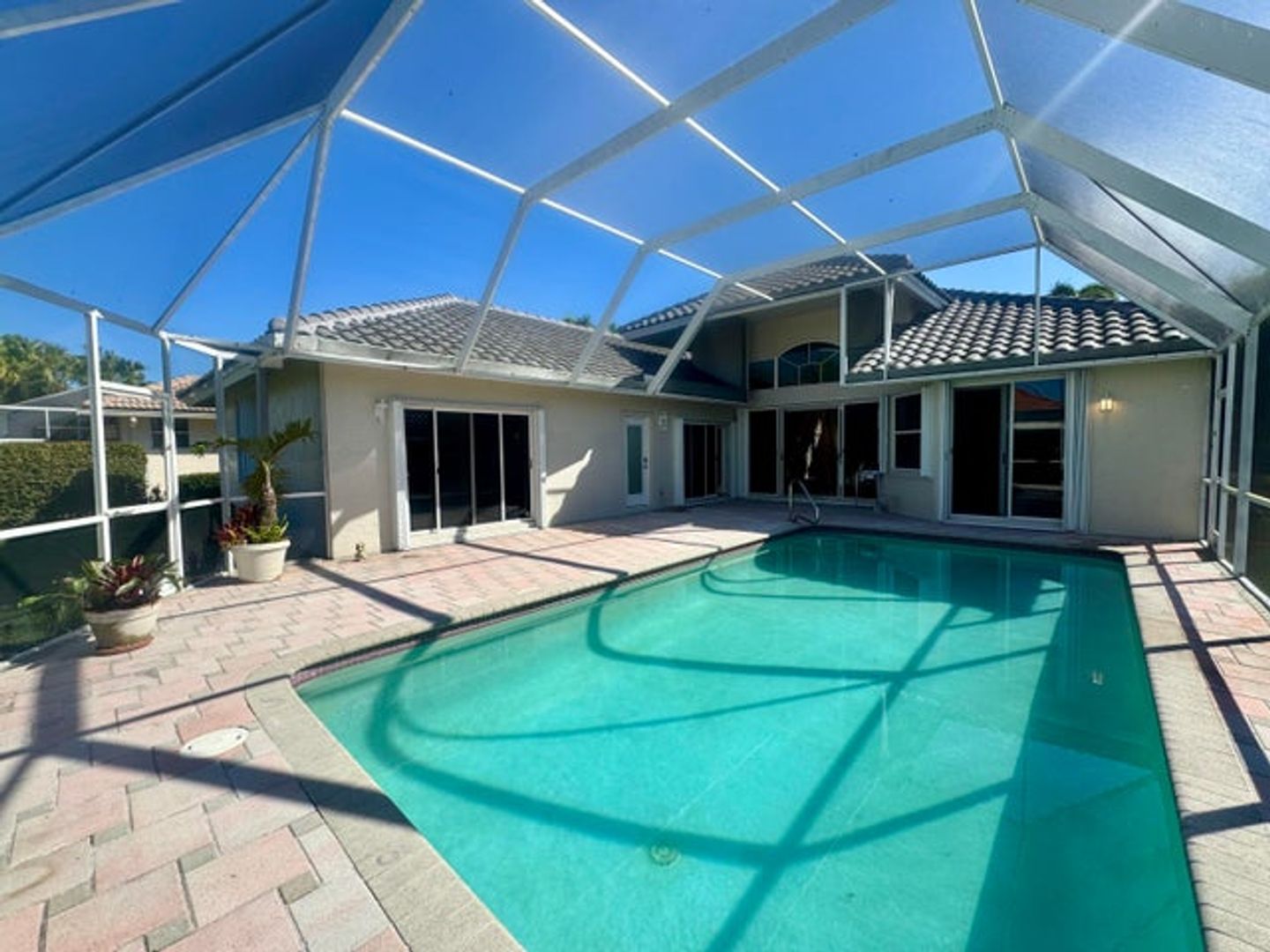 Boca Raton House: 7686 La Corniche Circle