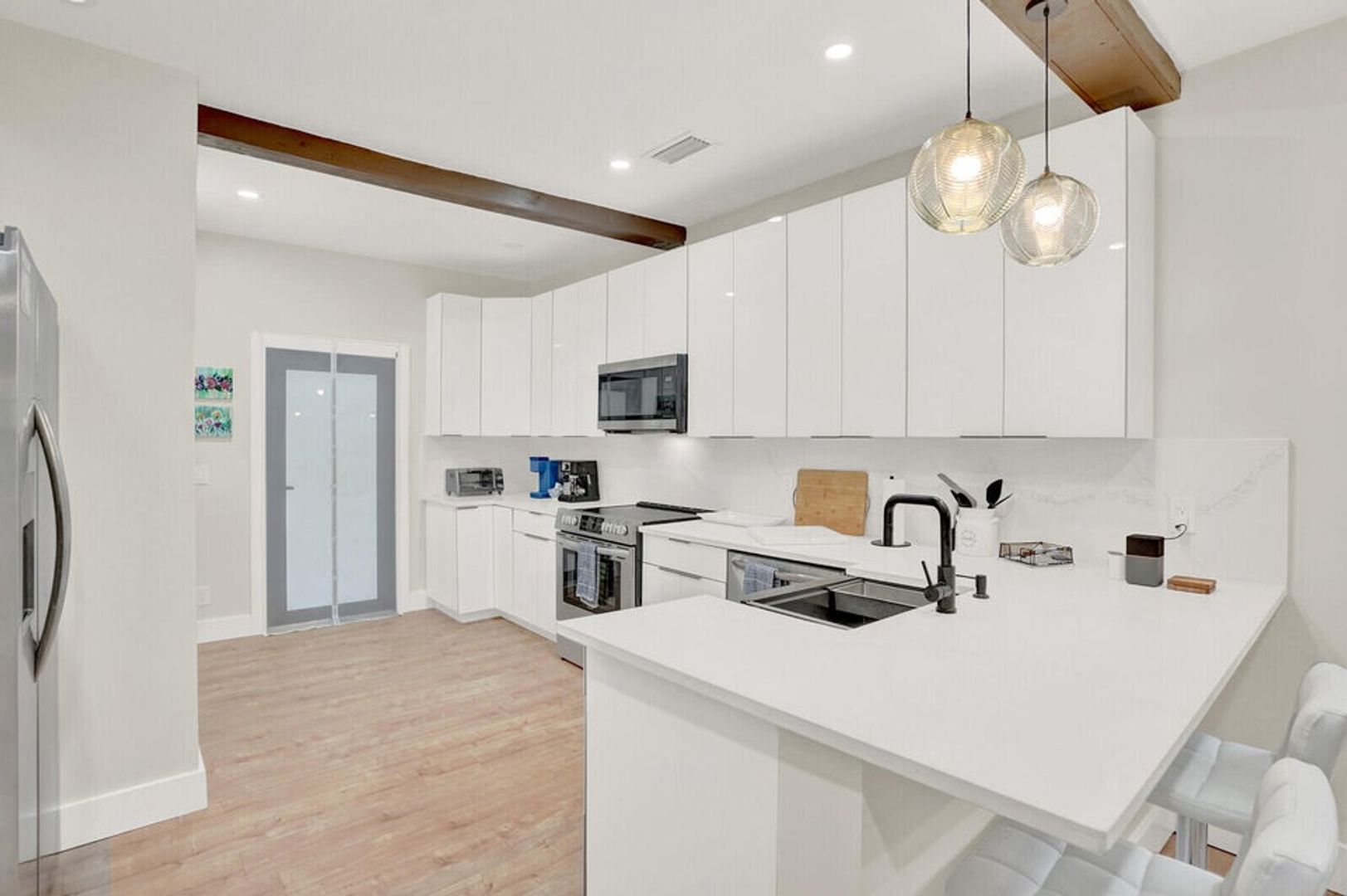 West Palm Beach House: 727 S Fernwood Drive S