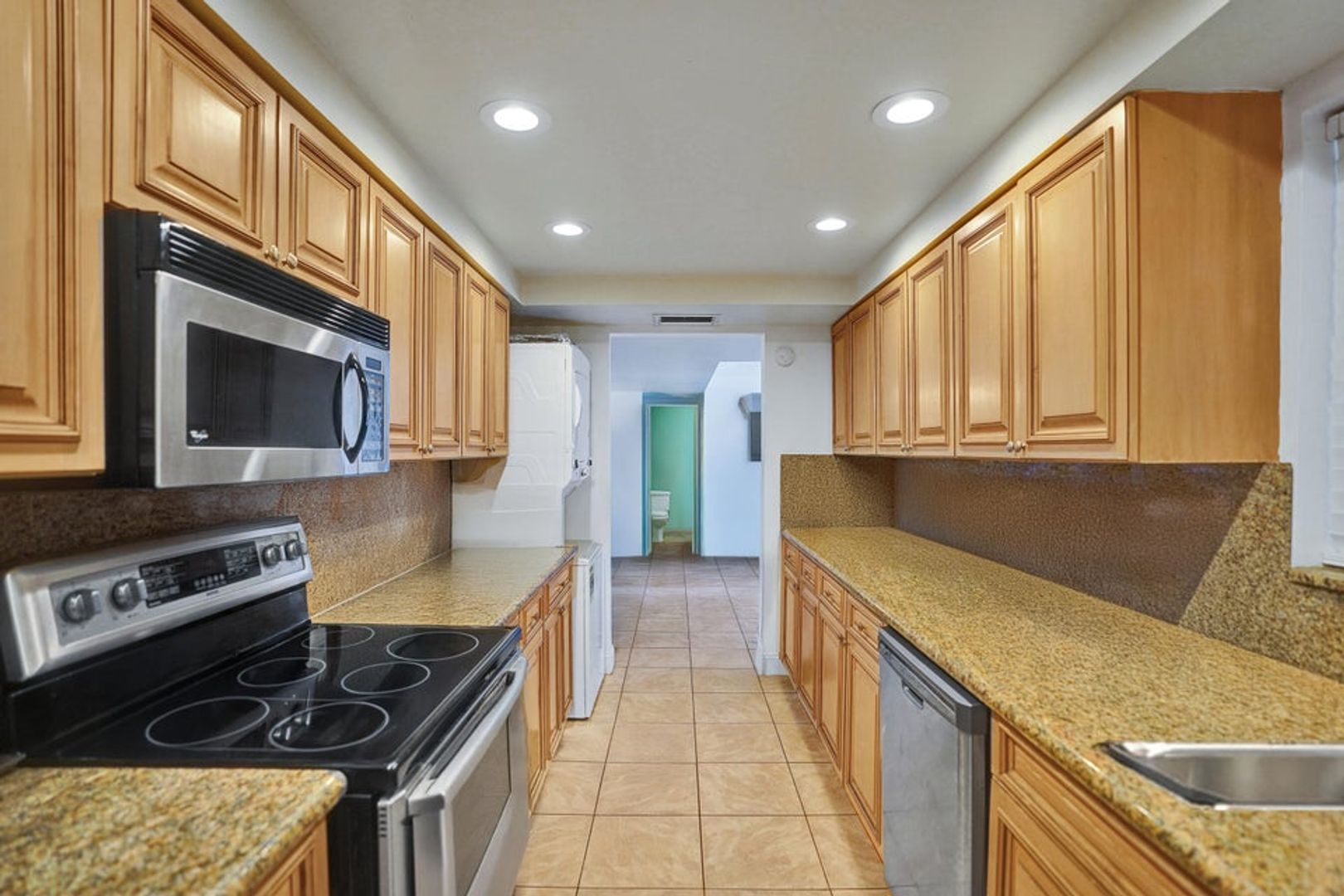 Boca Raton House: 1401 S Federal Highway 102