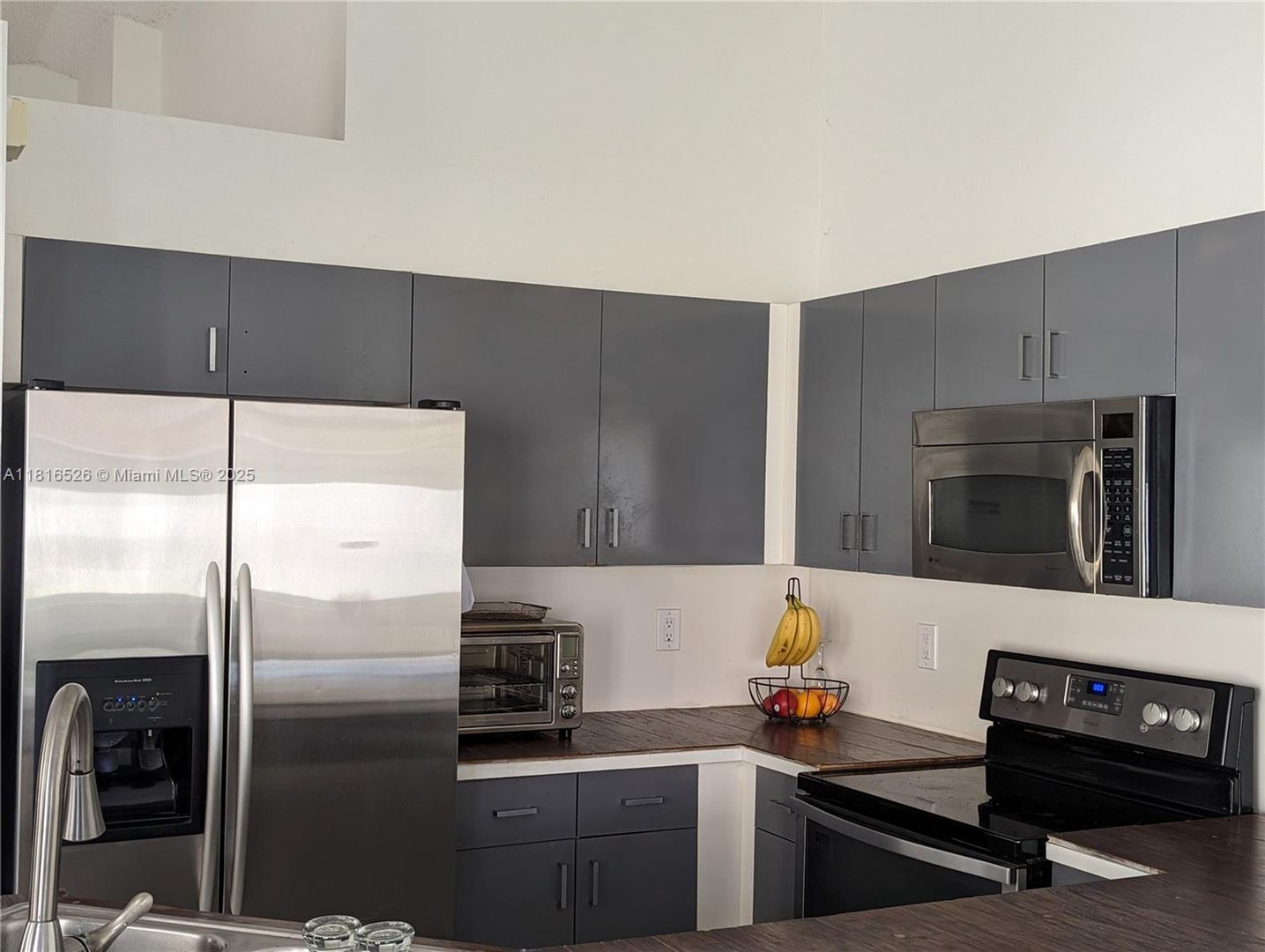 Weston House: 876 Sand Creek Circle