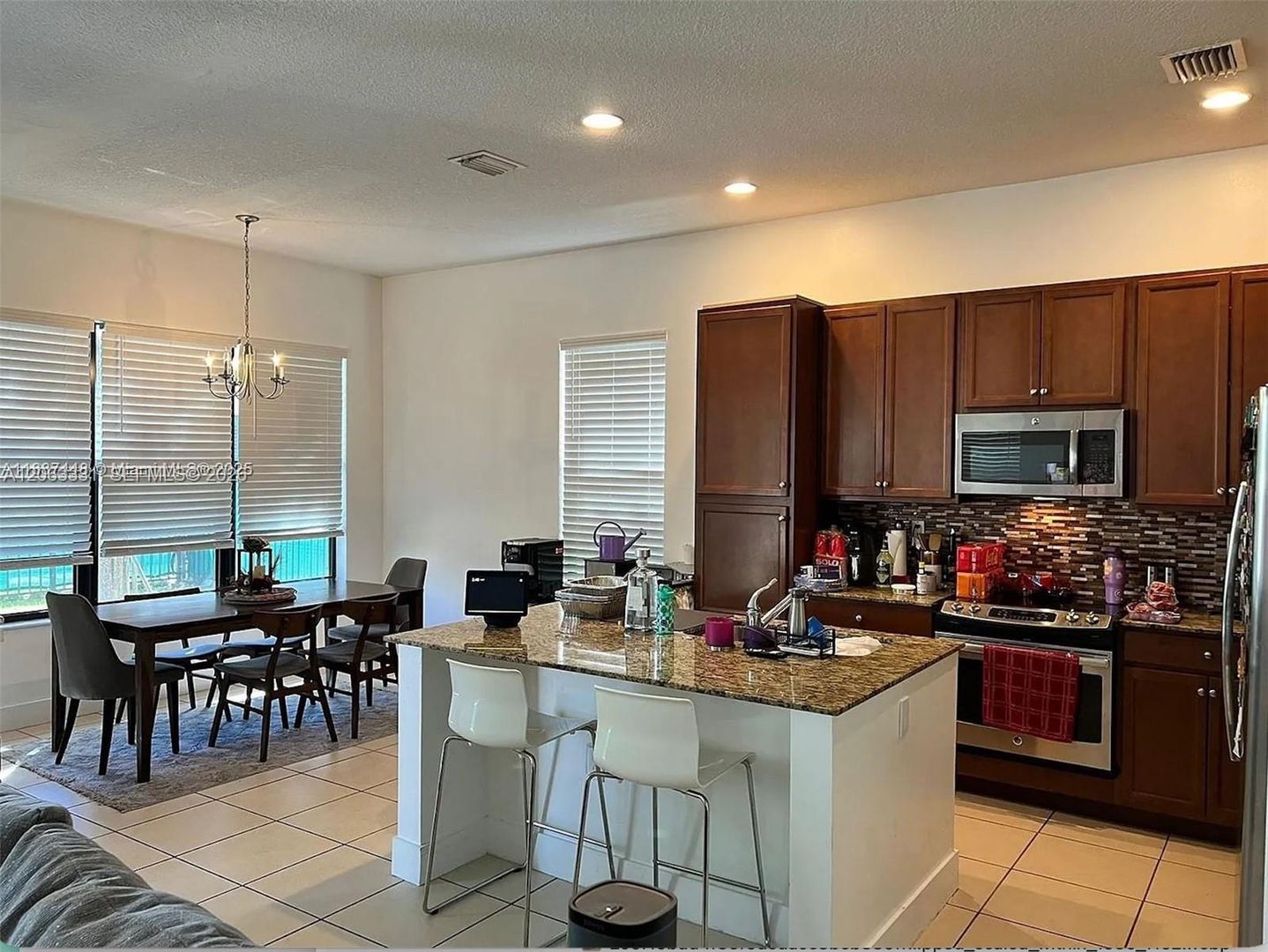 Hialeah House: 3214 W 97th Street 3214, Hialeah, FL 33018 - 2041