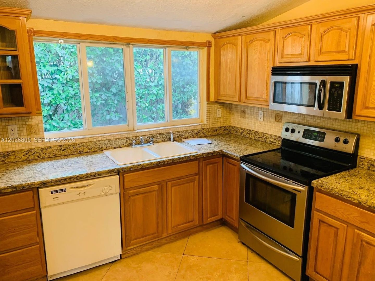 Miami House: 6134 SW 22nd Street