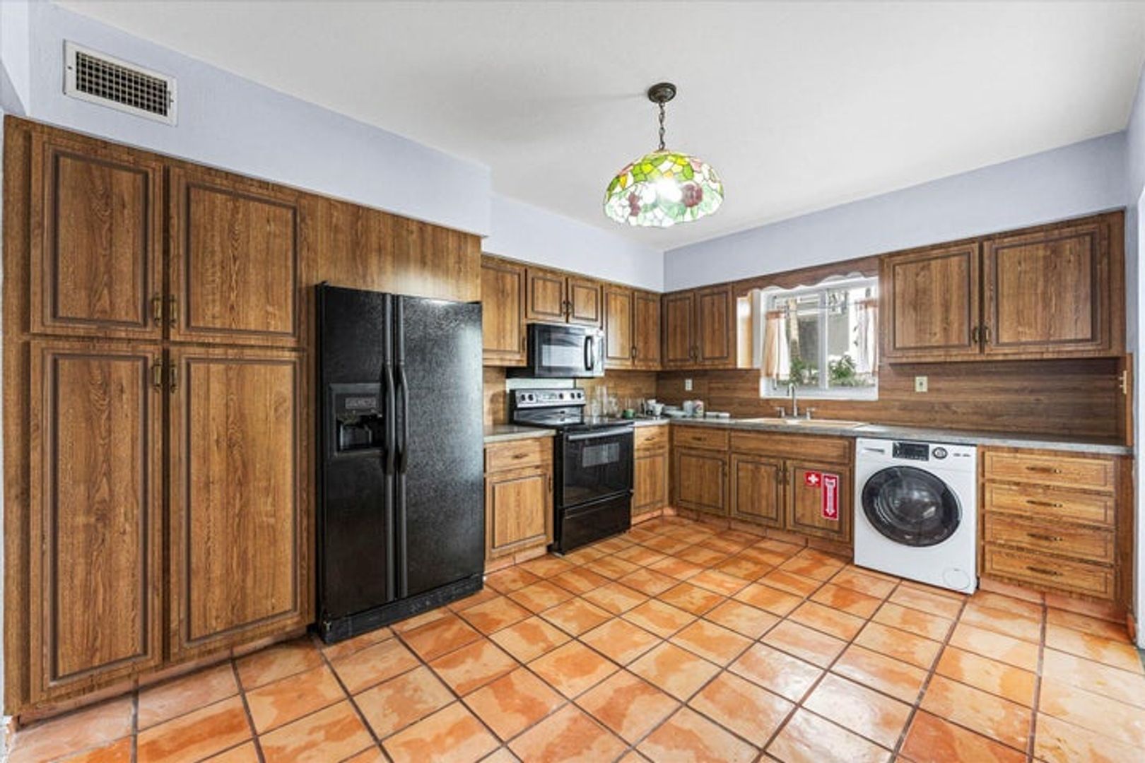 Bay Harbor Islands House: 1145 101 Street #1