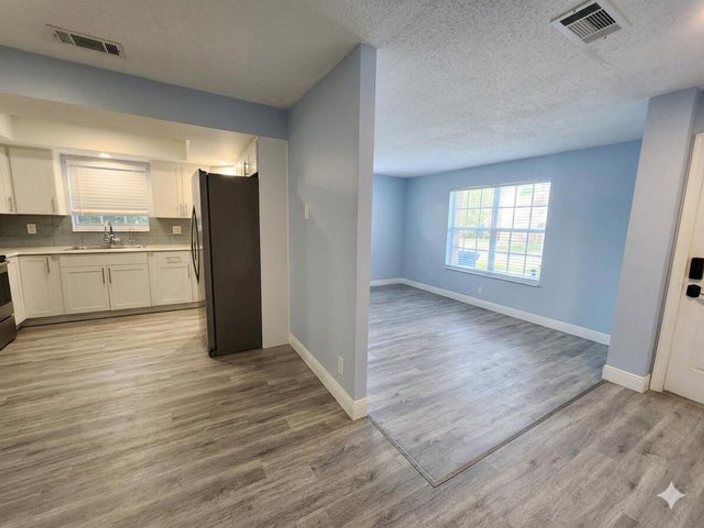 North Lauderdale House: 7931 SW 7th Place