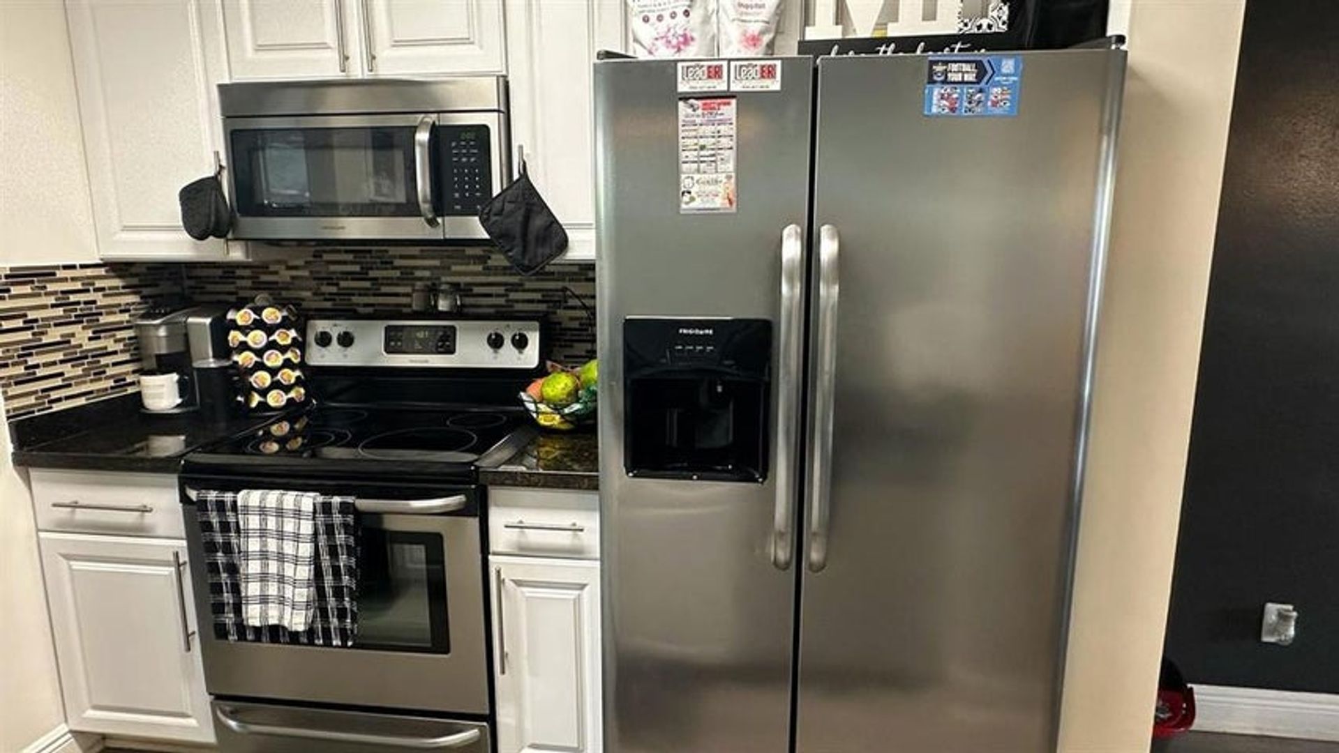 Pembroke Pines House: 11205 NW 15TH Street 11205