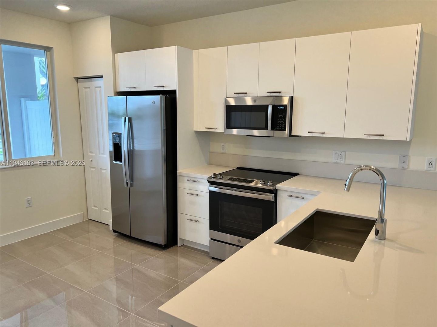 Doral House: 10300 66 Street 107