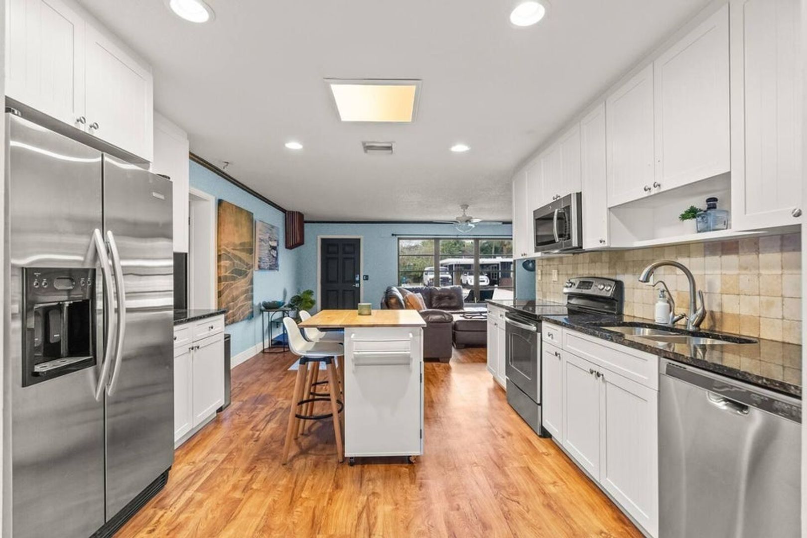 North Palm Beach House: 1880 Kathy Lane