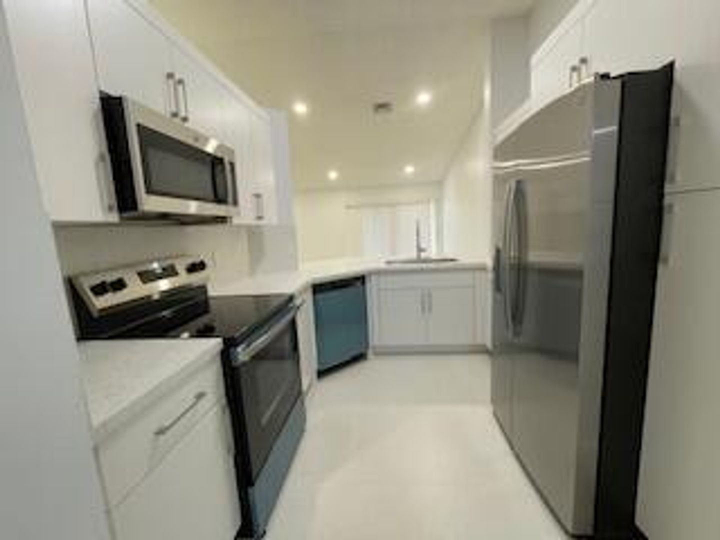 Weston House: 1630 ZENITH Way 1630