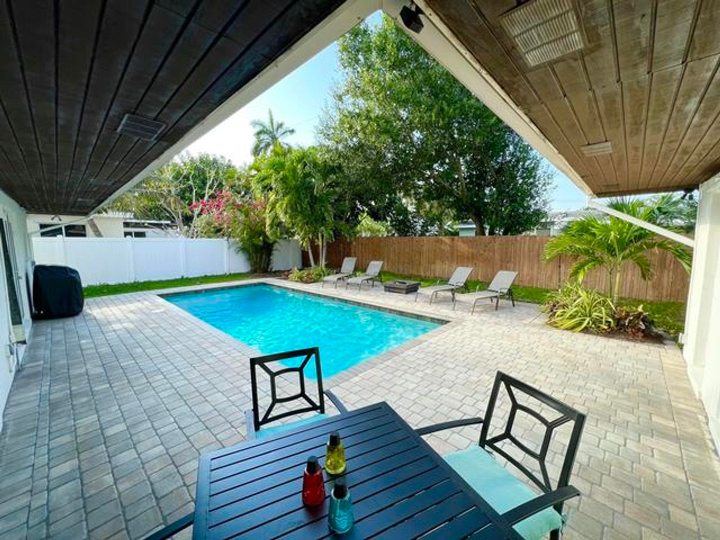 Fort Lauderdale House: 3251 SW 23RD Court