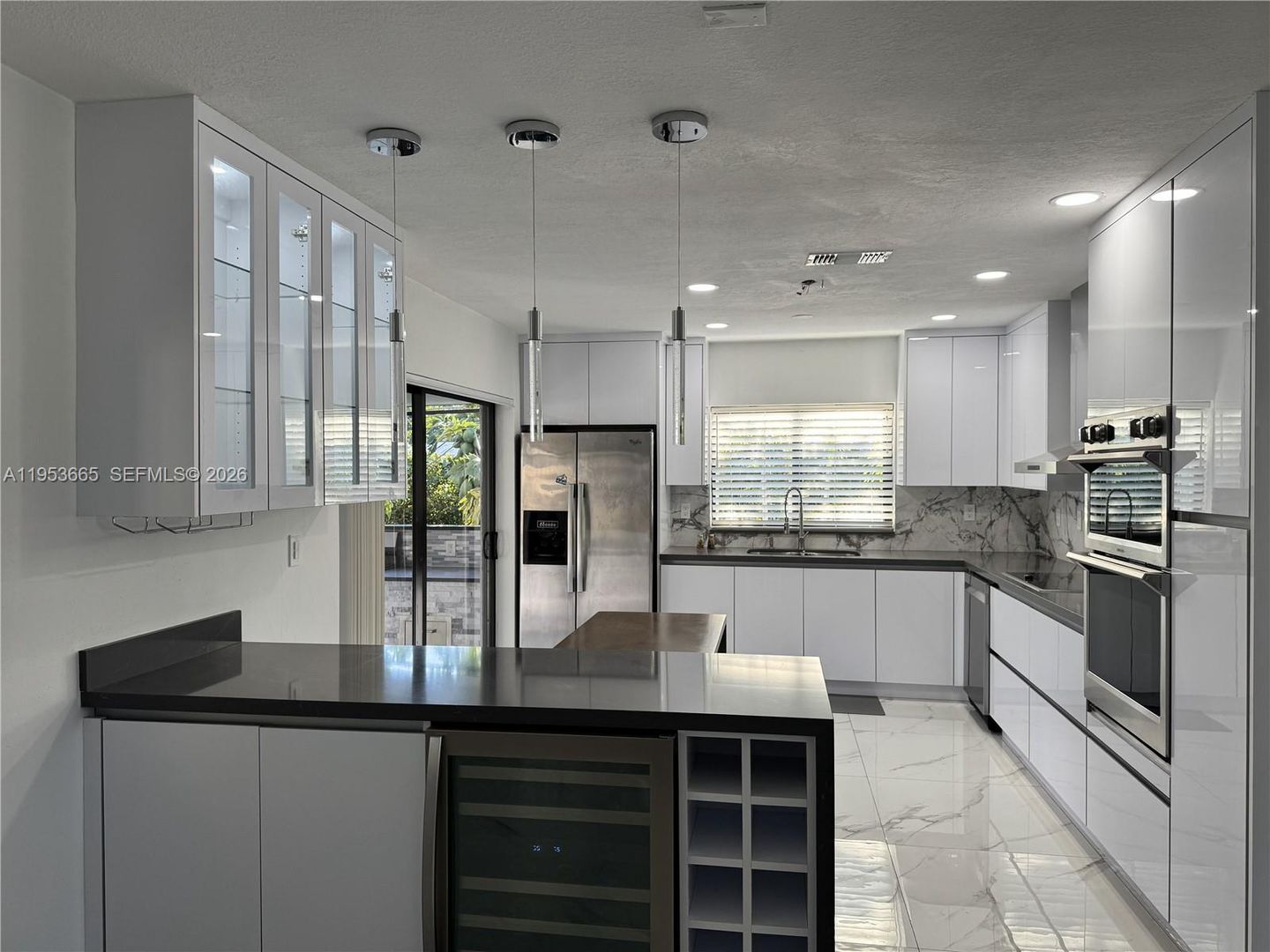 Miami House: 10394 Fairway Heights Boulevard 0