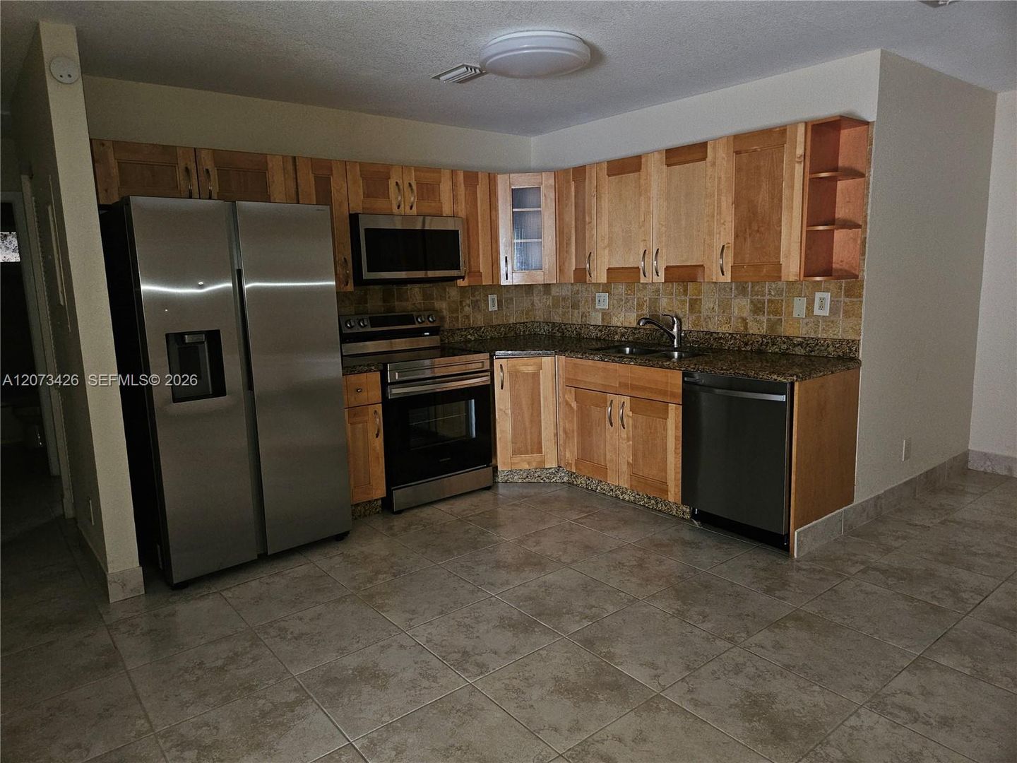 North Miami Beach House: 2500 NE 193rd Street 2502, North Miami Beach, FL 33180 - 2210