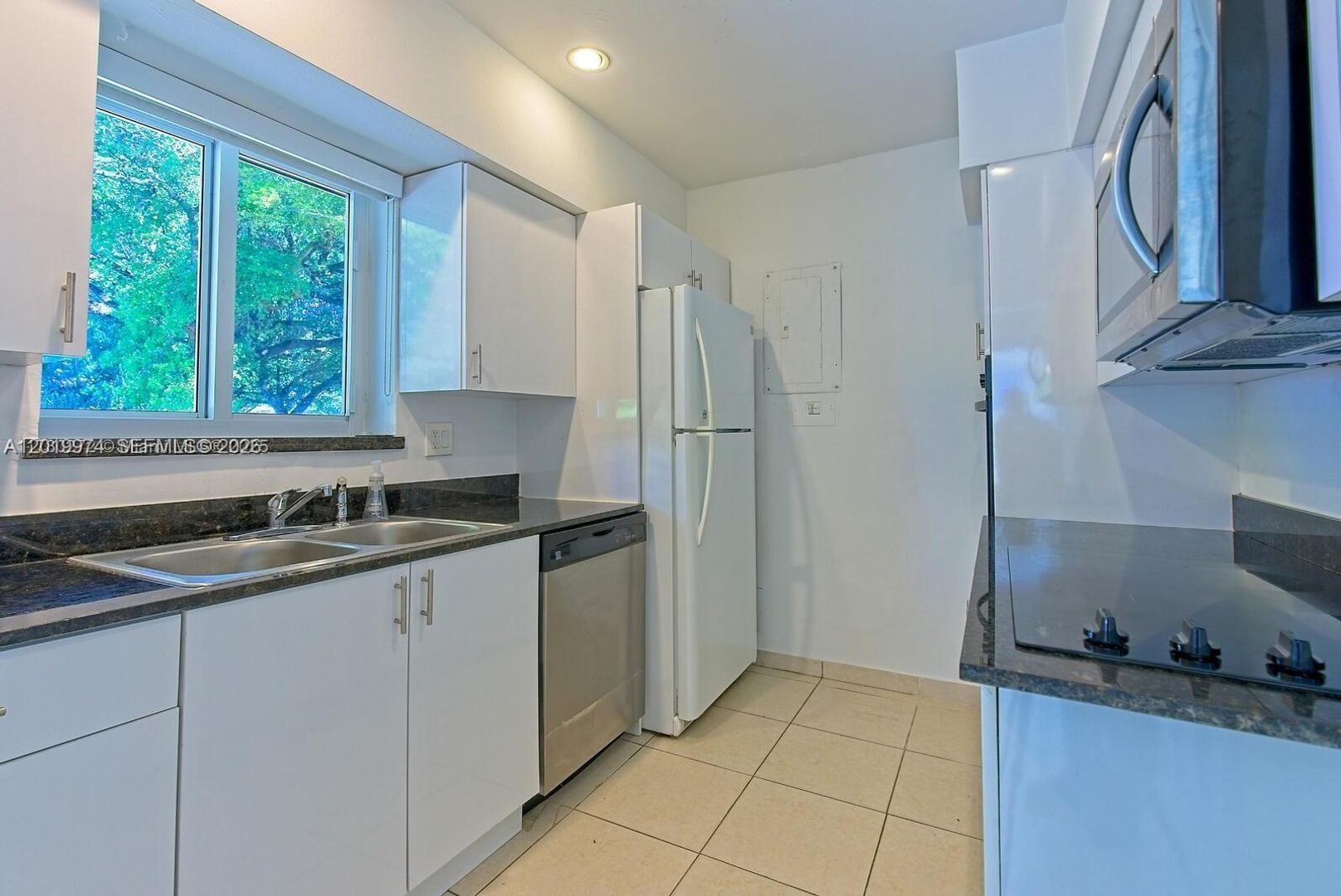 Coral Gables House: 5400 Orduna Drive 0