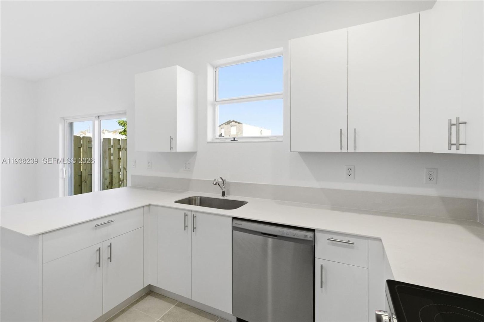 Homestead House: 2705 SE 25 Avenue 2705, Homestead