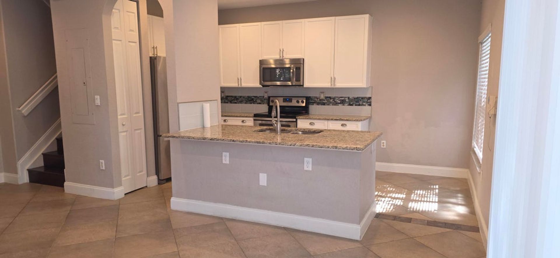 Boynton Beach House: 219 Lake Monterey Circle