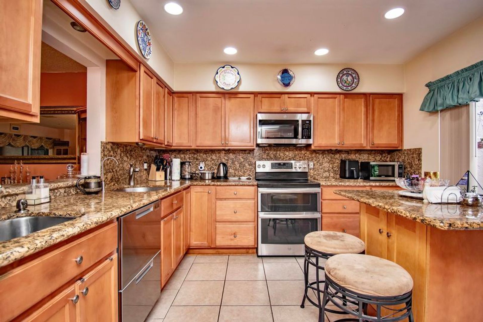 Boca Raton House: 6640 Thornhill Court