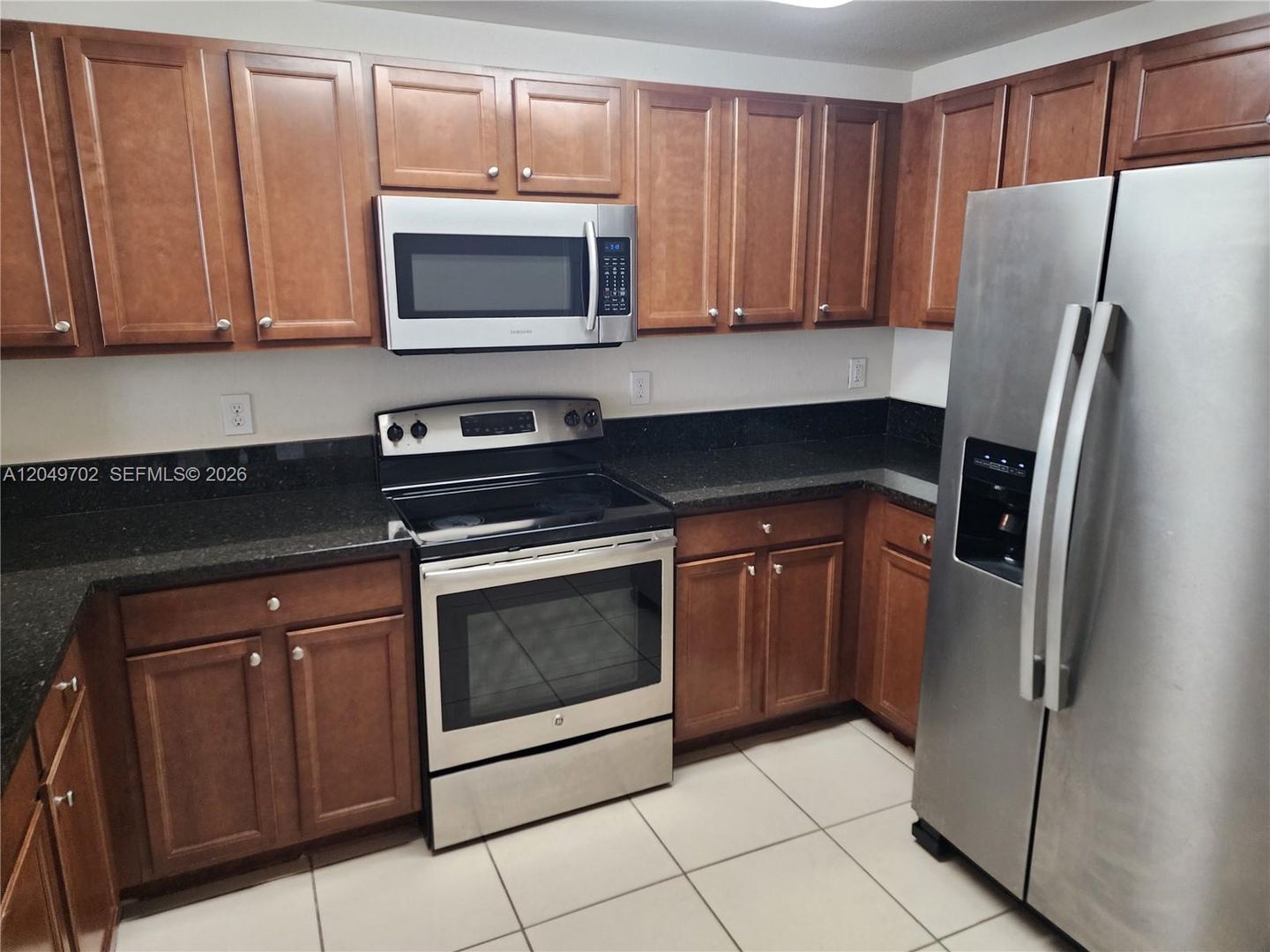 Doral House: 8960 NW 97th Avenue 102