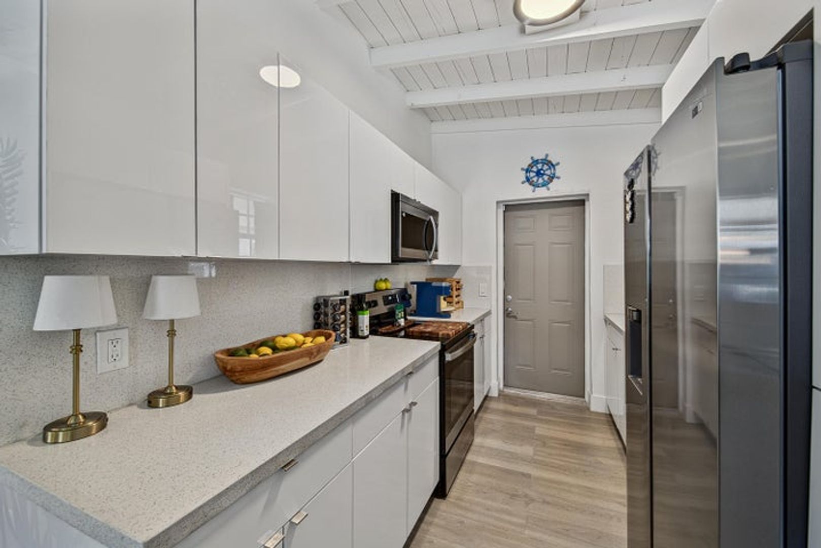 Boynton Beach House: 140 SE 9th Avenue