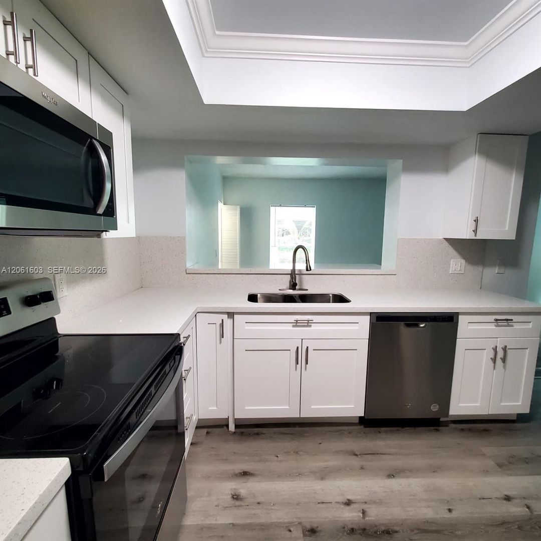 Sunrise House: 9740 NW 25th Street