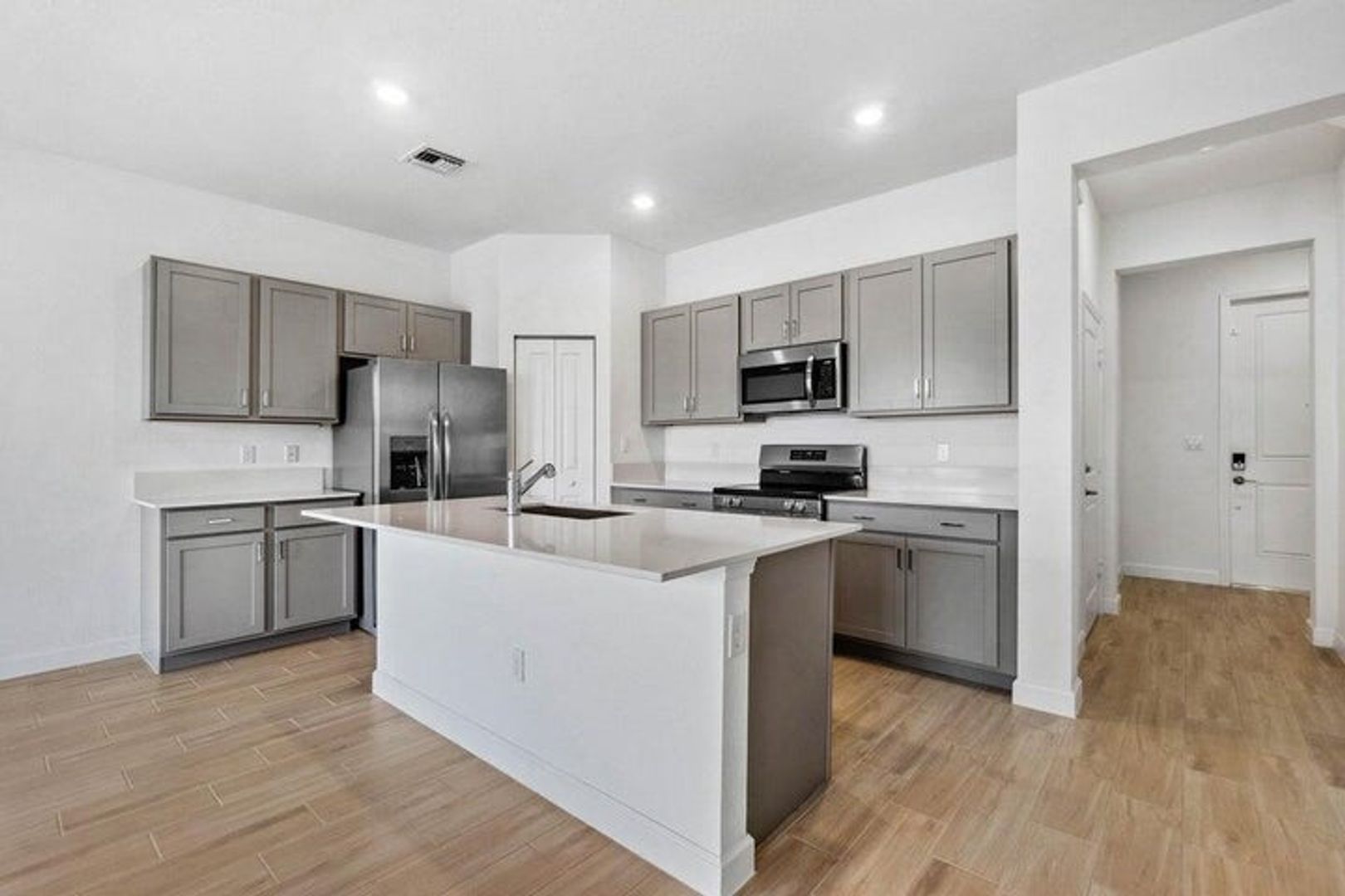 Lake Worth House: 4159 Lagoon Shores Drive