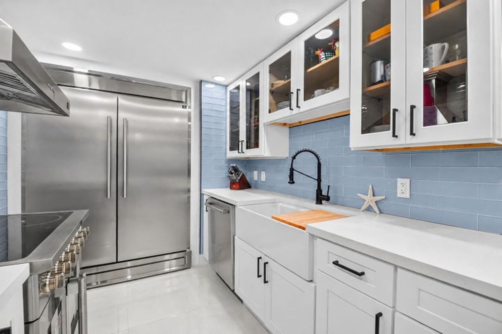 West Palm Beach House: 5600 N FLAGLER Drive 207
