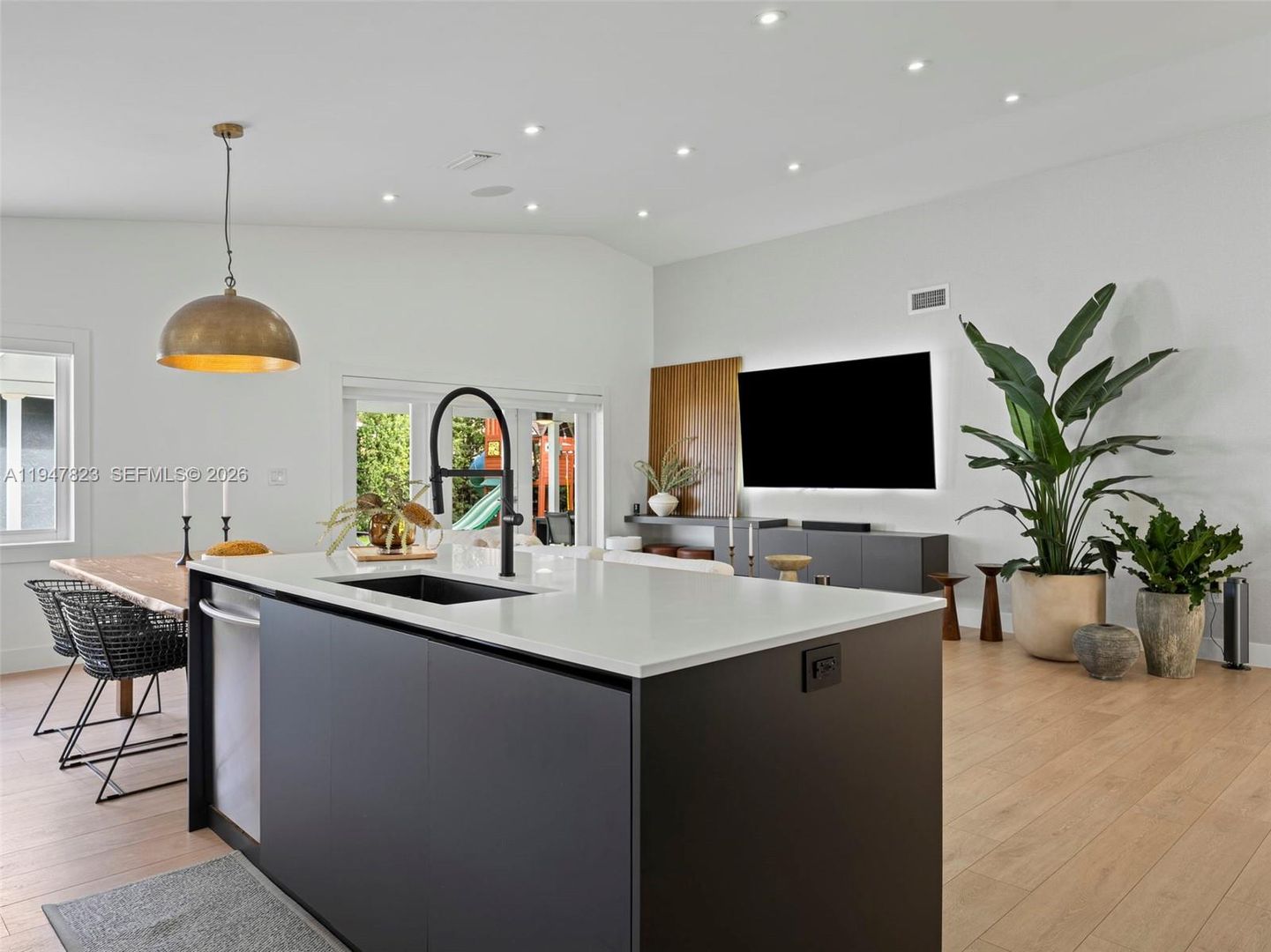 Hialeah House: 7753 NW 189th Street 1