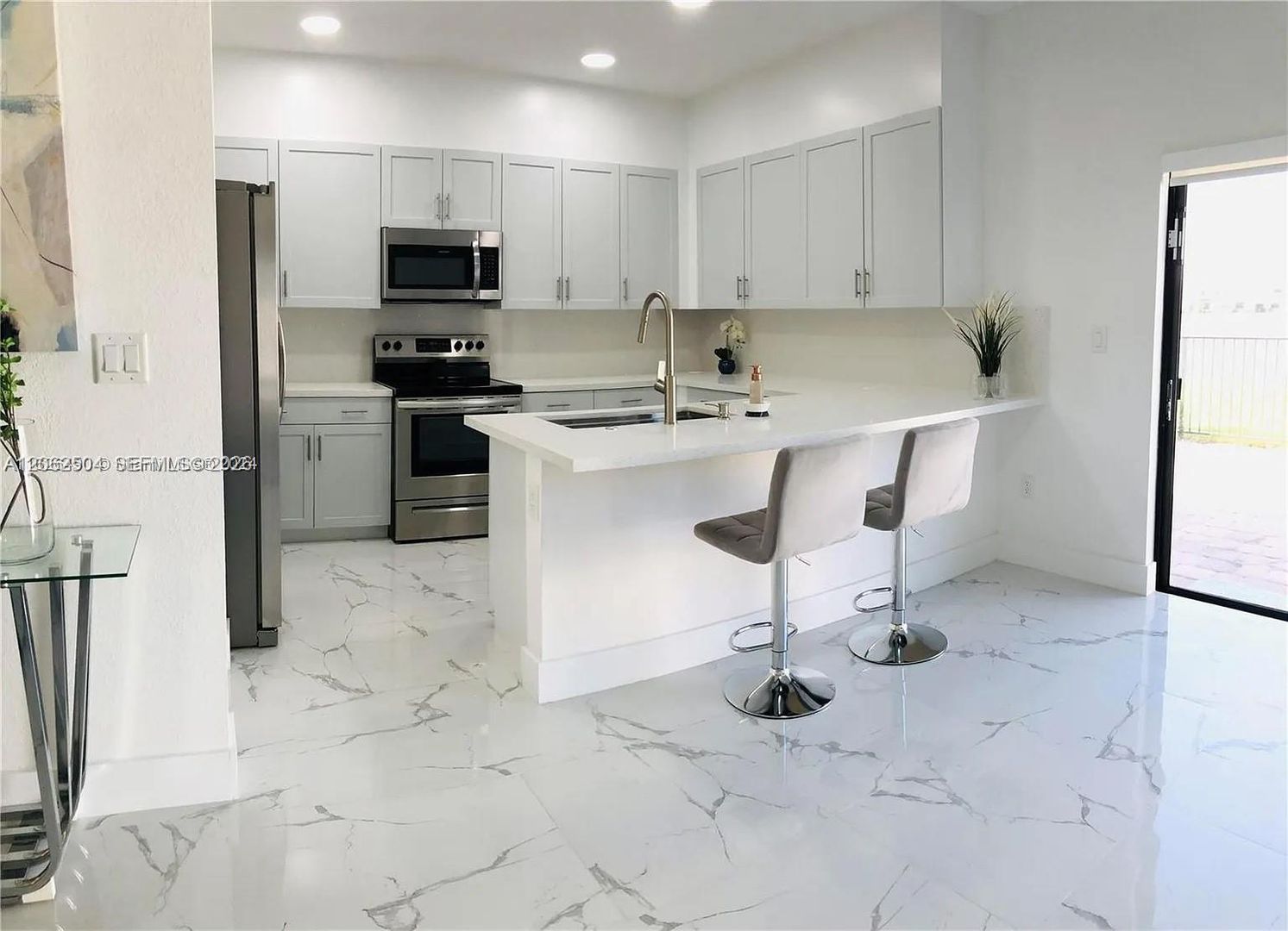 Miami House: 10162 SW 228th Terrace