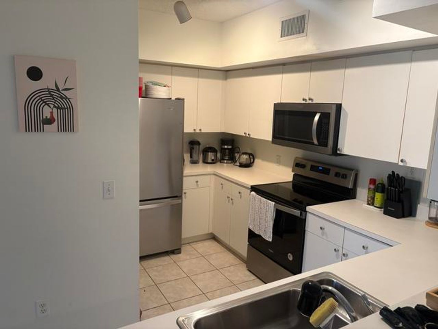 Wellington House: 11790 Saint Andrews Place 207