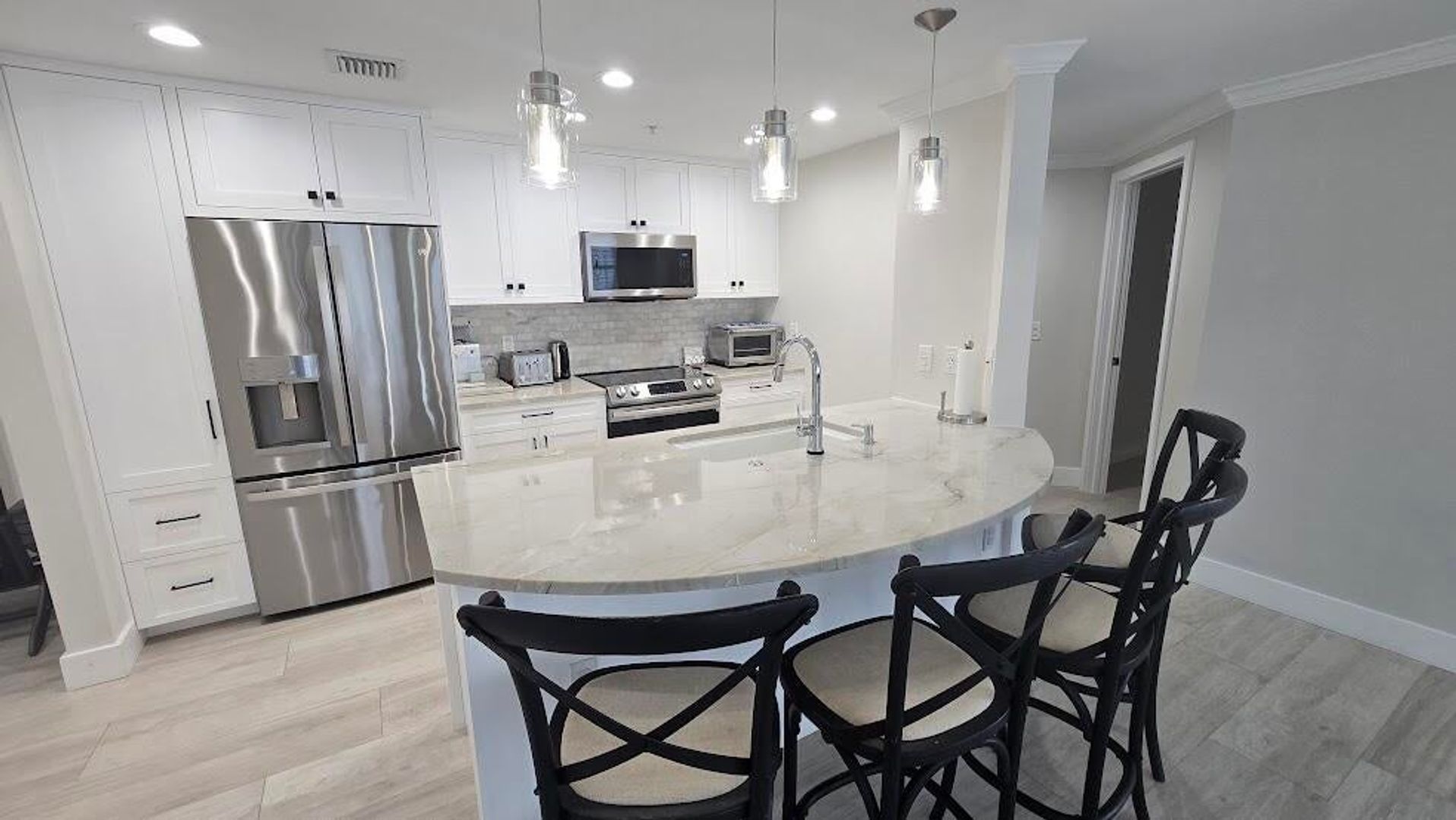 Deerfield Beach House: 191 SE 20 Avenue SE 217,