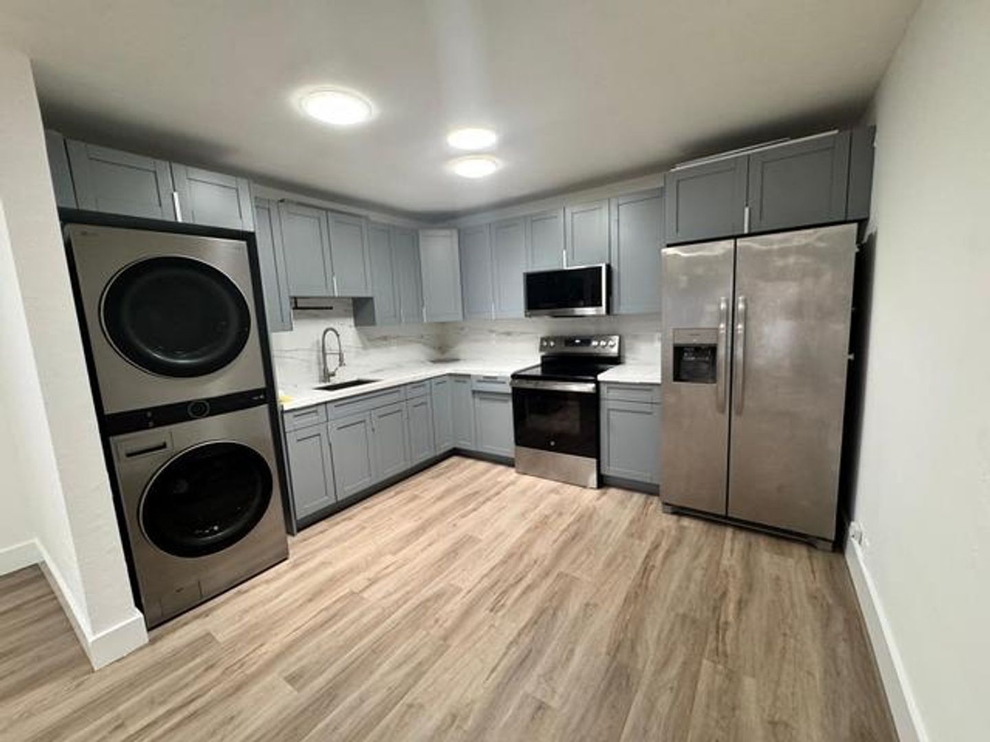 Boynton Beach House: 1101 S Seacrest Boulevard