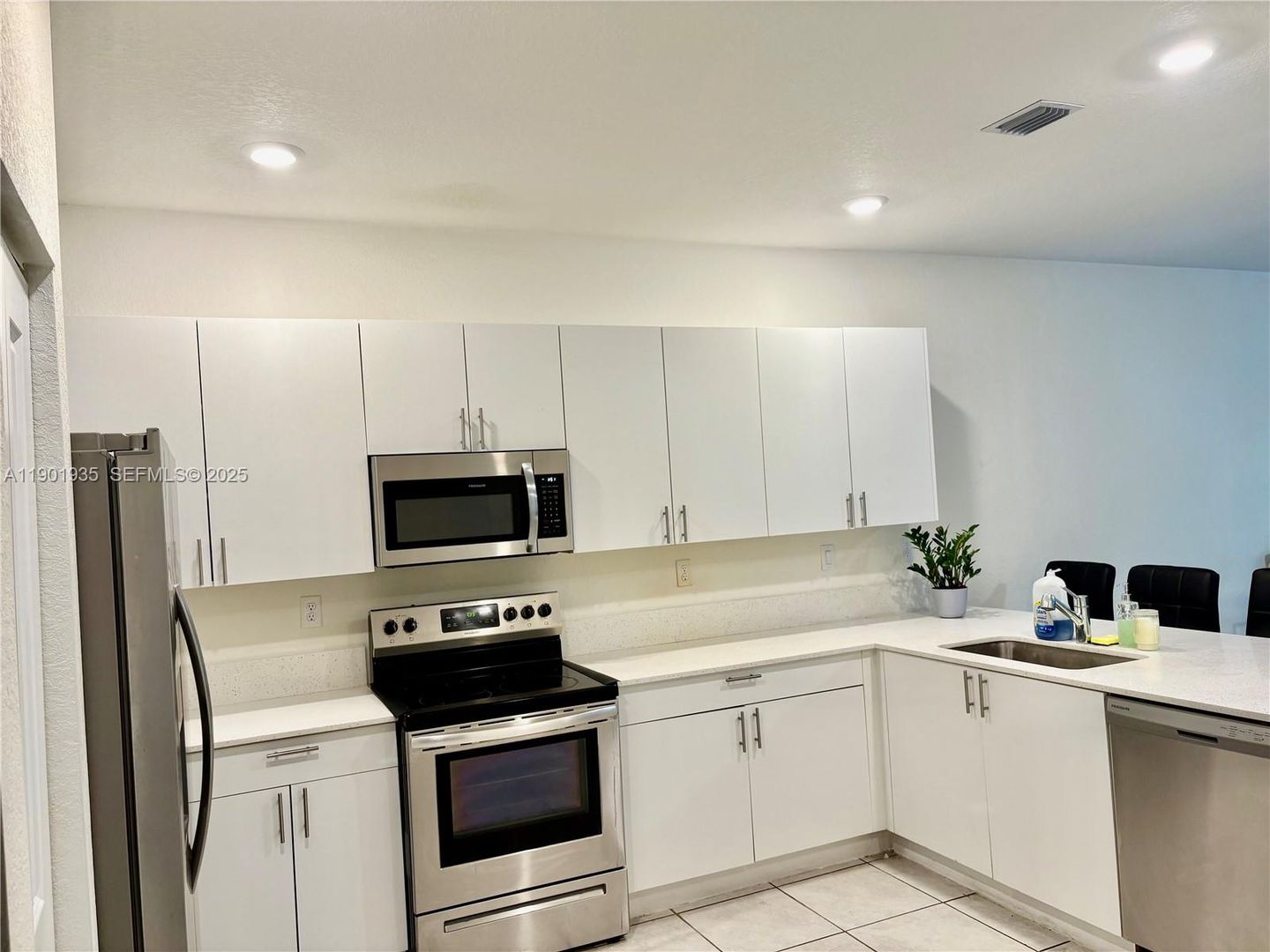 Homestead House: 1020 SE 26th Terrace